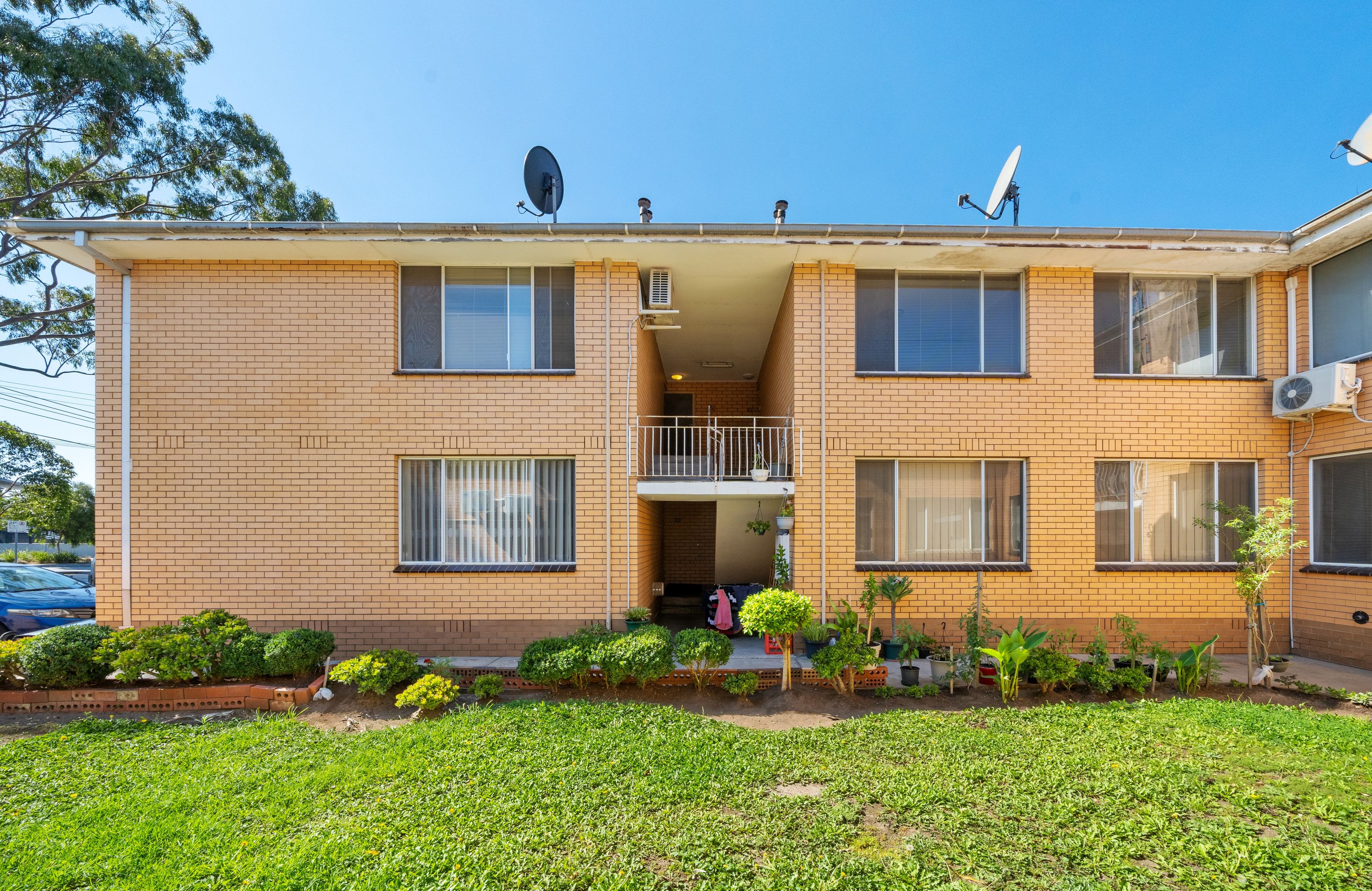 12/18 Marsden Crescent, St Albans VIC 3021, St Albans - Thumbnail 2