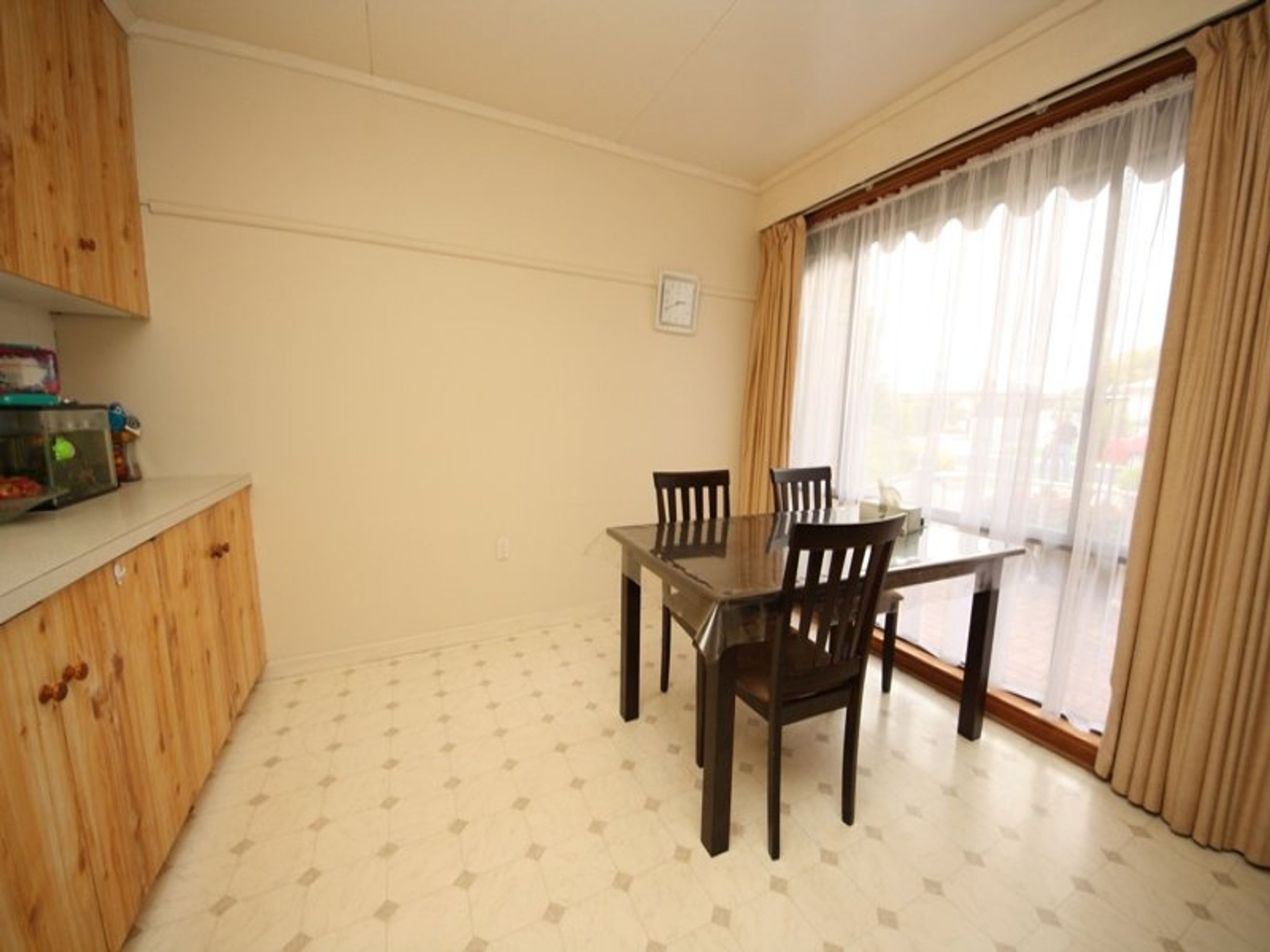4 Austin Street, Horsham VIC 3400, Horsham - Thumbnail 5