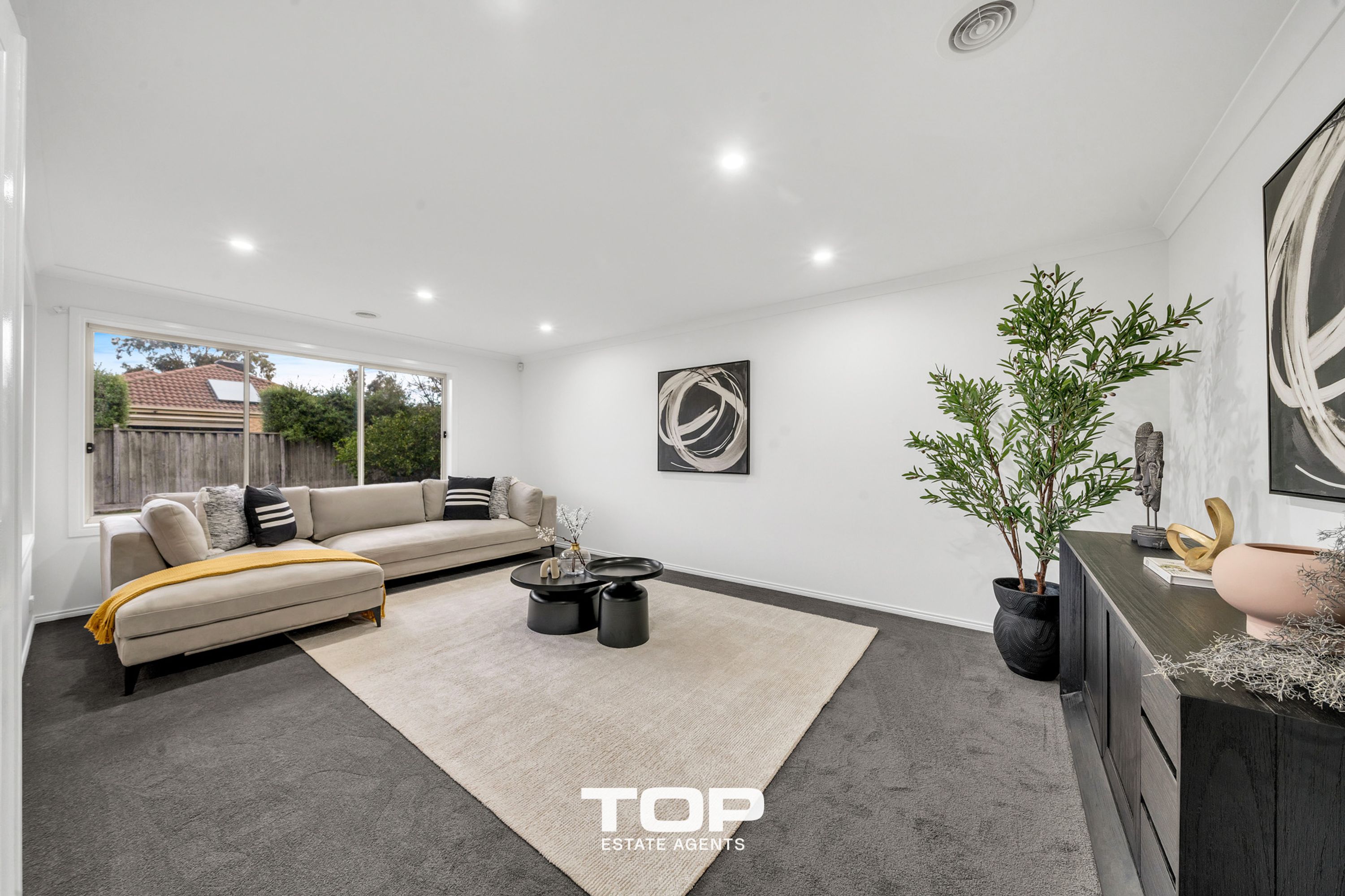 41 Thunderbolt Drive, Cranbourne East - Thumbnail 5