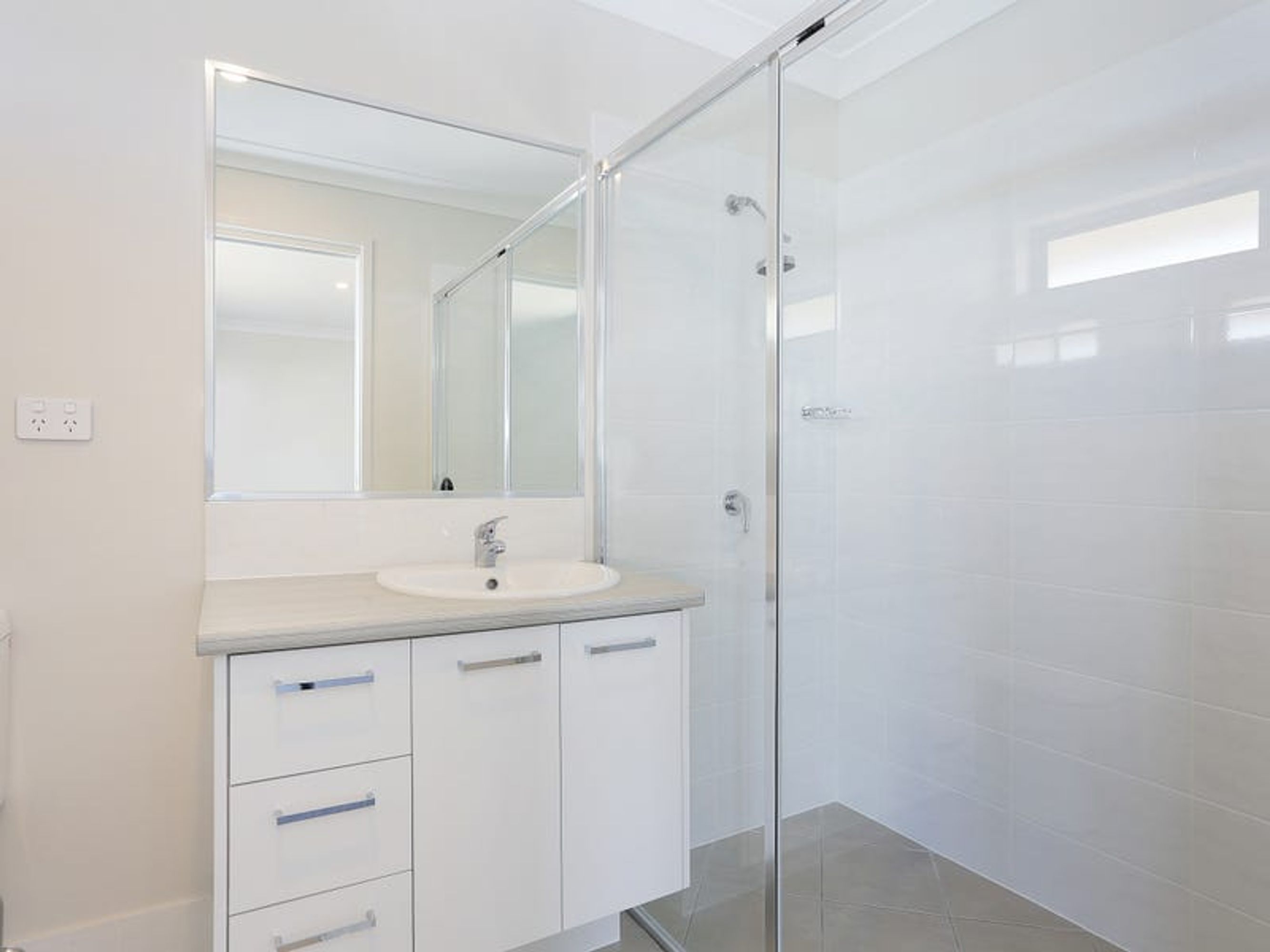 25 Bryce Crescent, Lawrence - Thumbnail 7