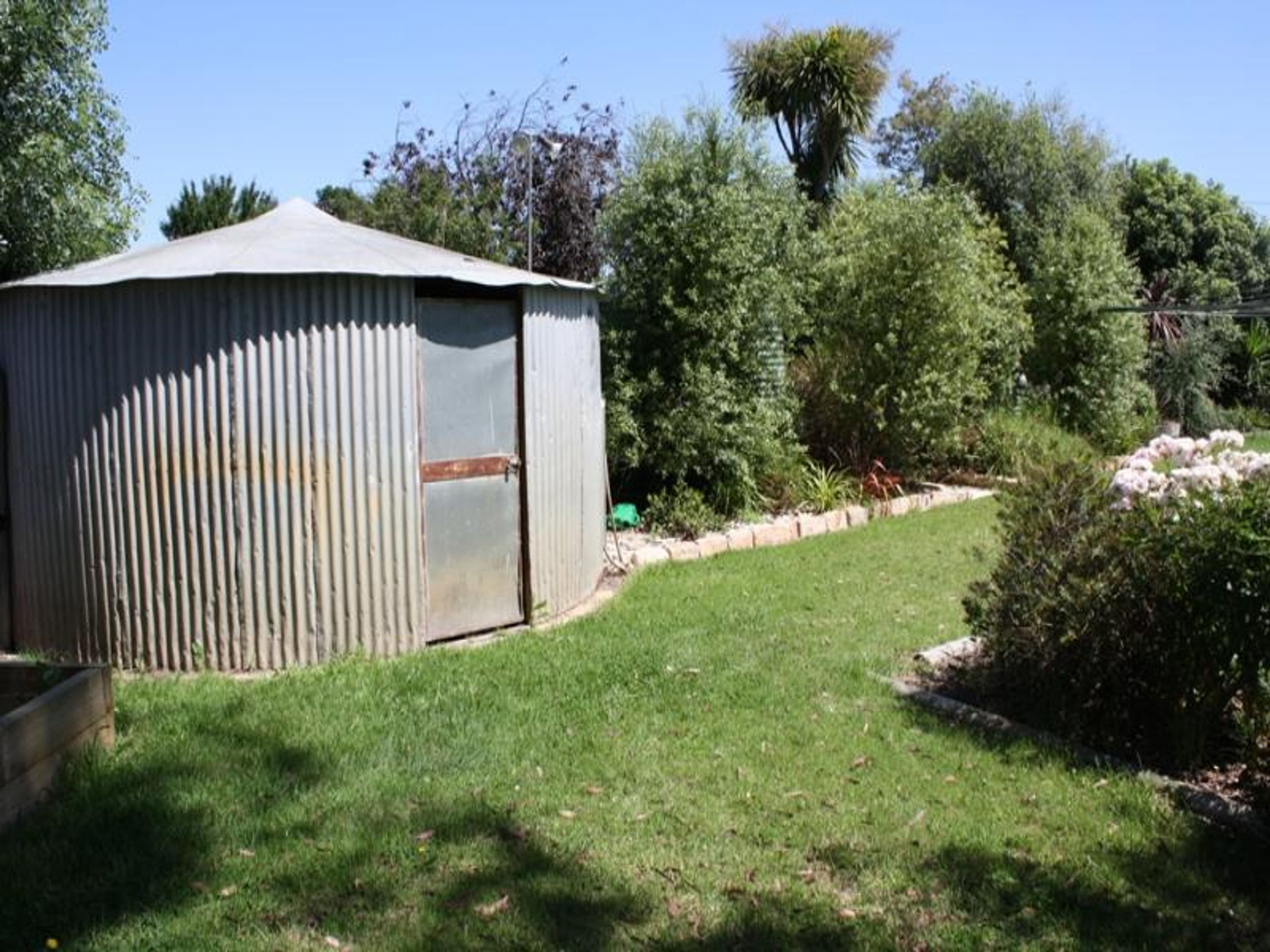 8 Thomas Street, Nhill VIC 3418, Nhill - Thumbnail 4