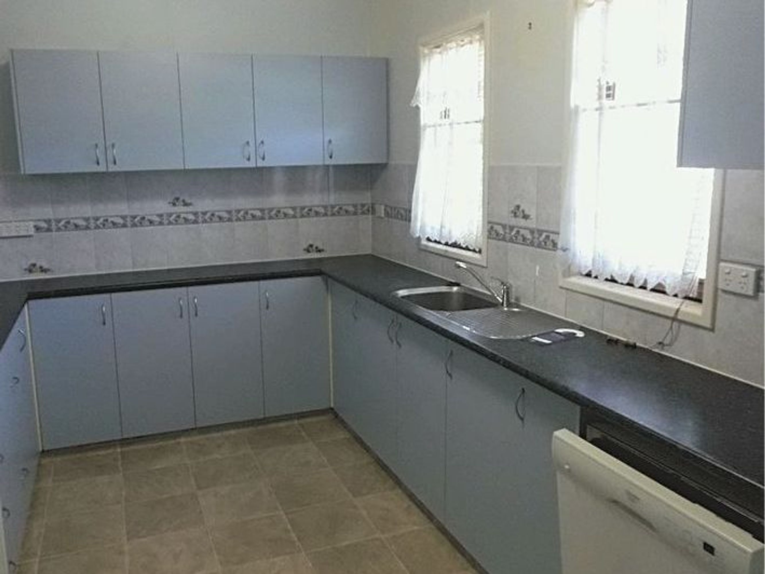 2 Janice Way, South Hedland, South Hedland - Thumbnail 2