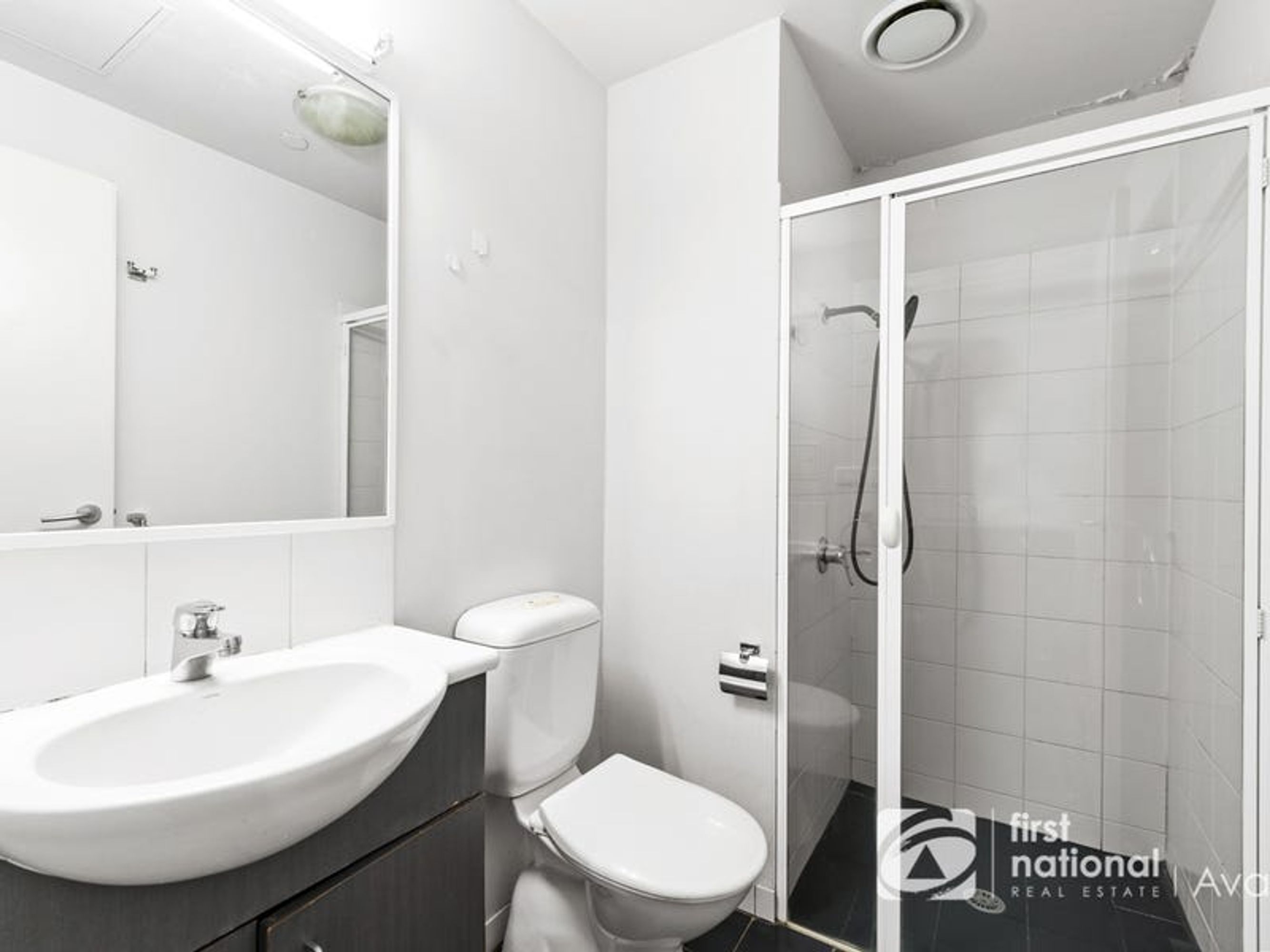 2105/39 Lonsdale Street, Melbourne - Thumbnail 7