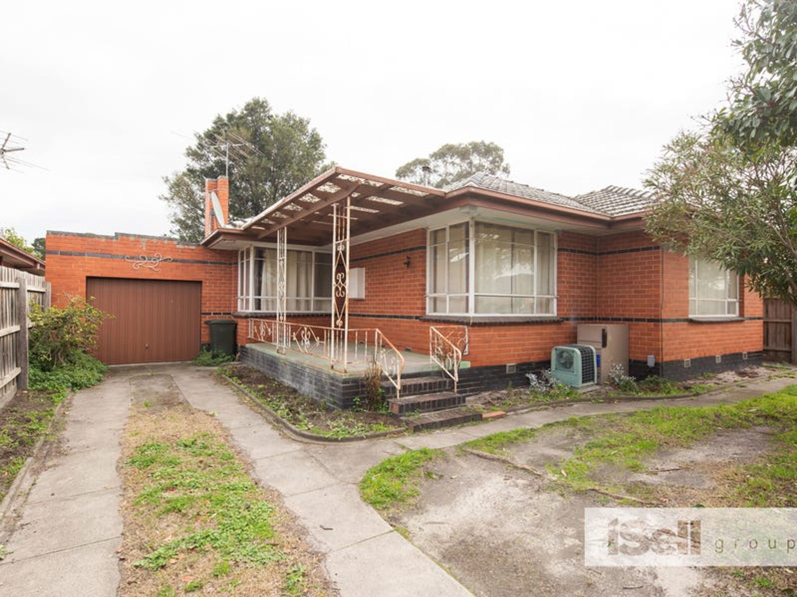 22 Ellen Street