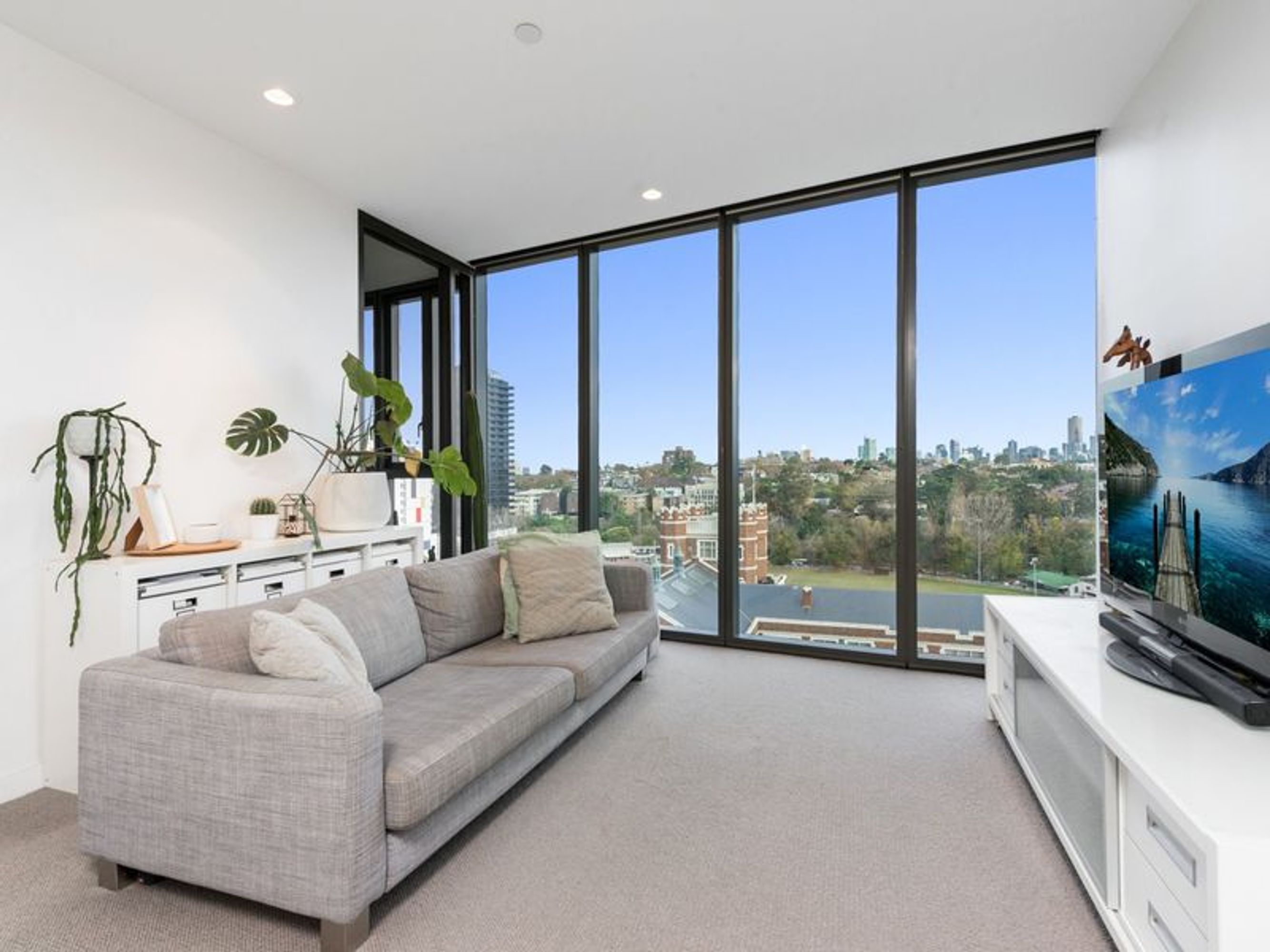 1007/681 Chapel Street, South Yarra - Thumbnail 3
