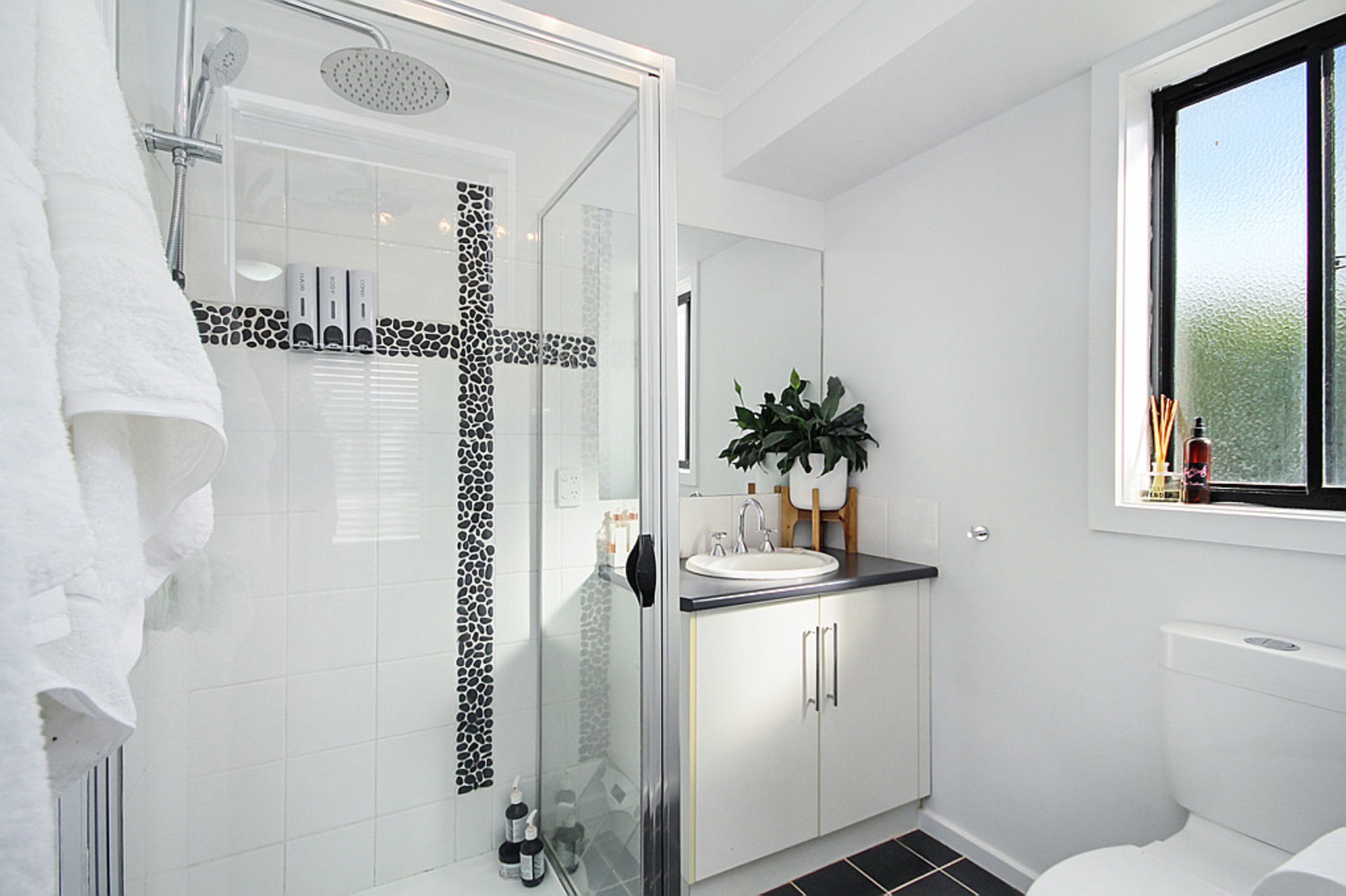 9 Burnlea Drive, Horsham VIC 3400, Horsham - Thumbnail 4