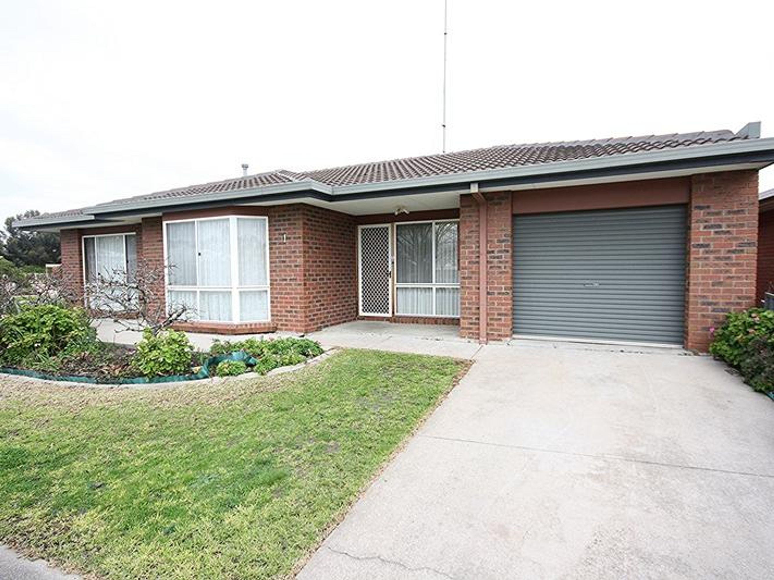 1 Lilac Street, Horsham VIC 3400, Horsham - Thumbnail 2