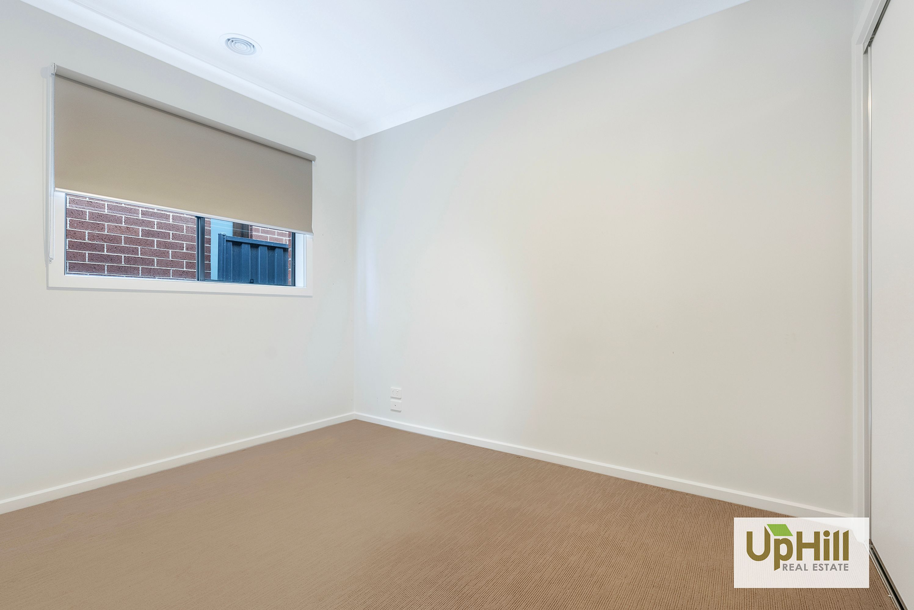20 Croft Dr, Clyde North - Thumbnail 8