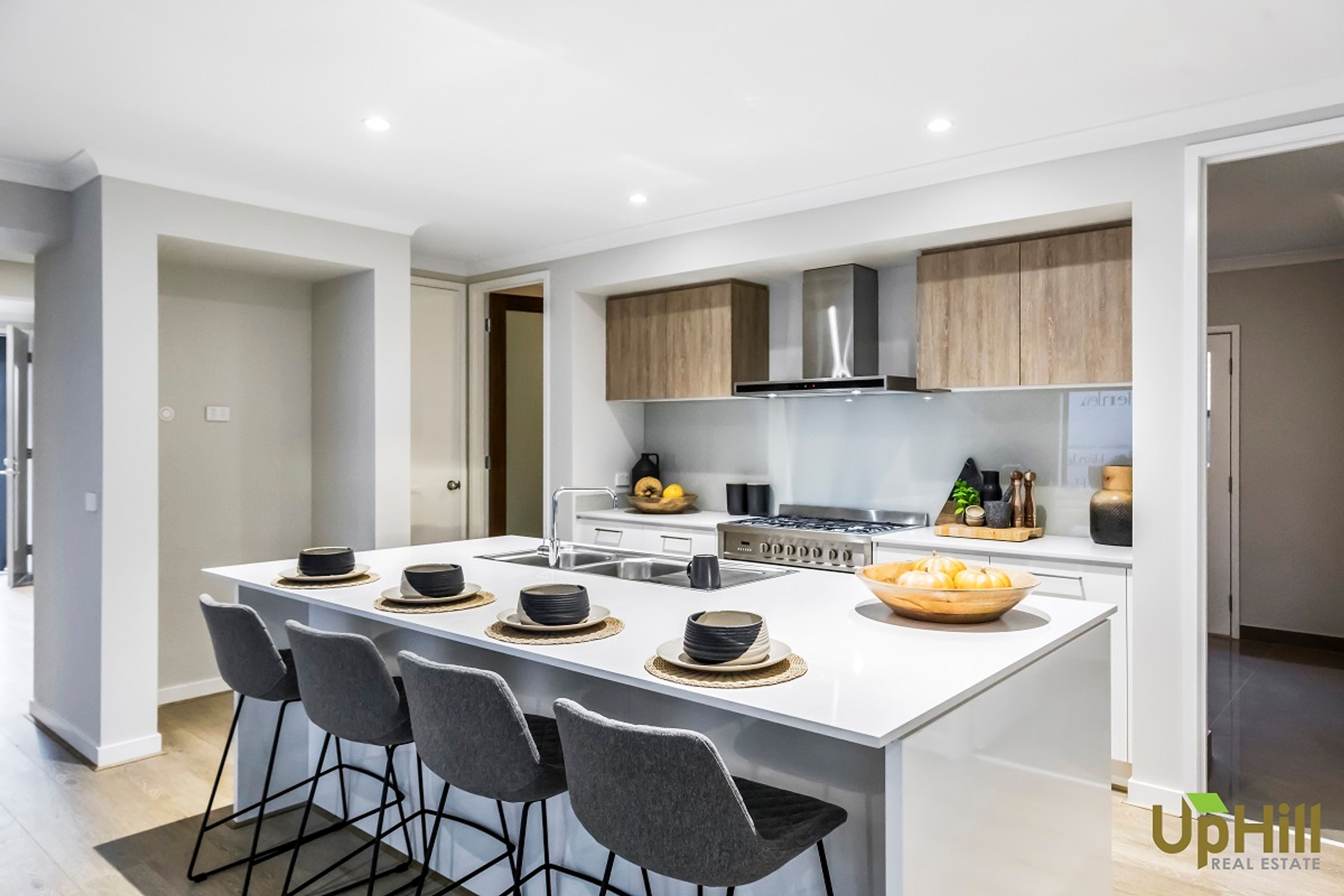 23 Aspire Avenue, Clyde North - Thumbnail 6