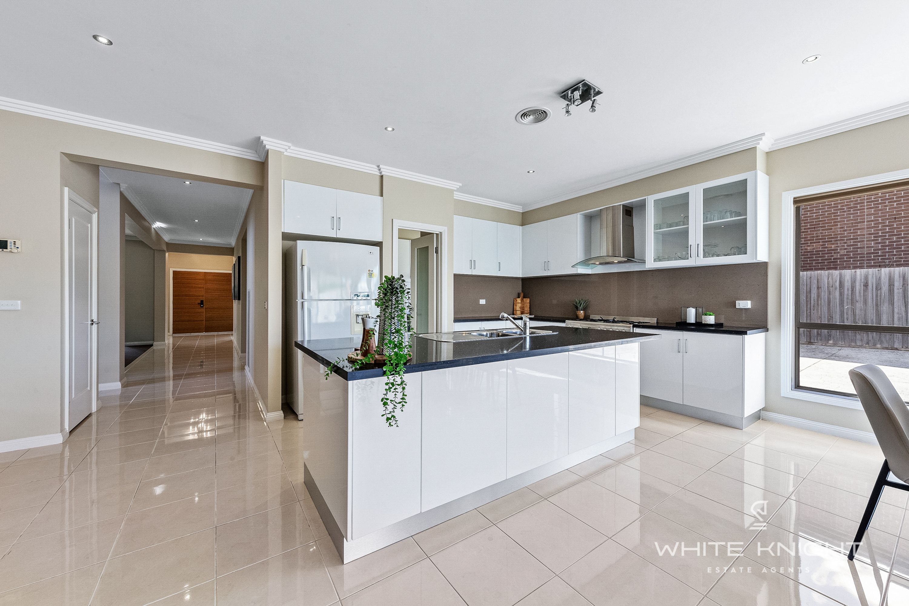 11 Coronation Street, Taylors Hill VIC 3037, Taylors Hill - Thumbnail 3