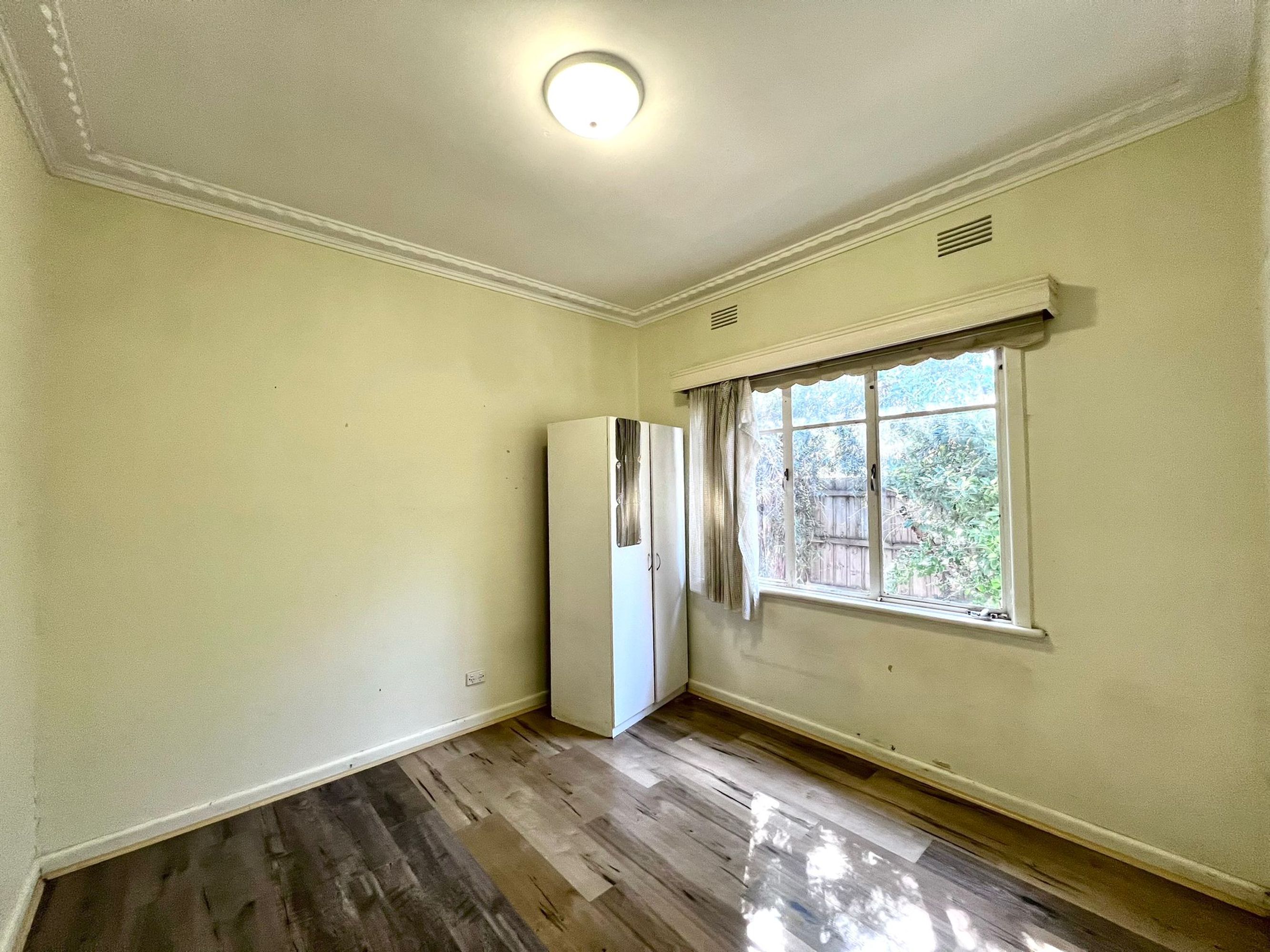 79 Oberon Avenue, St Albans VIC 3021, St Albans - Thumbnail 4