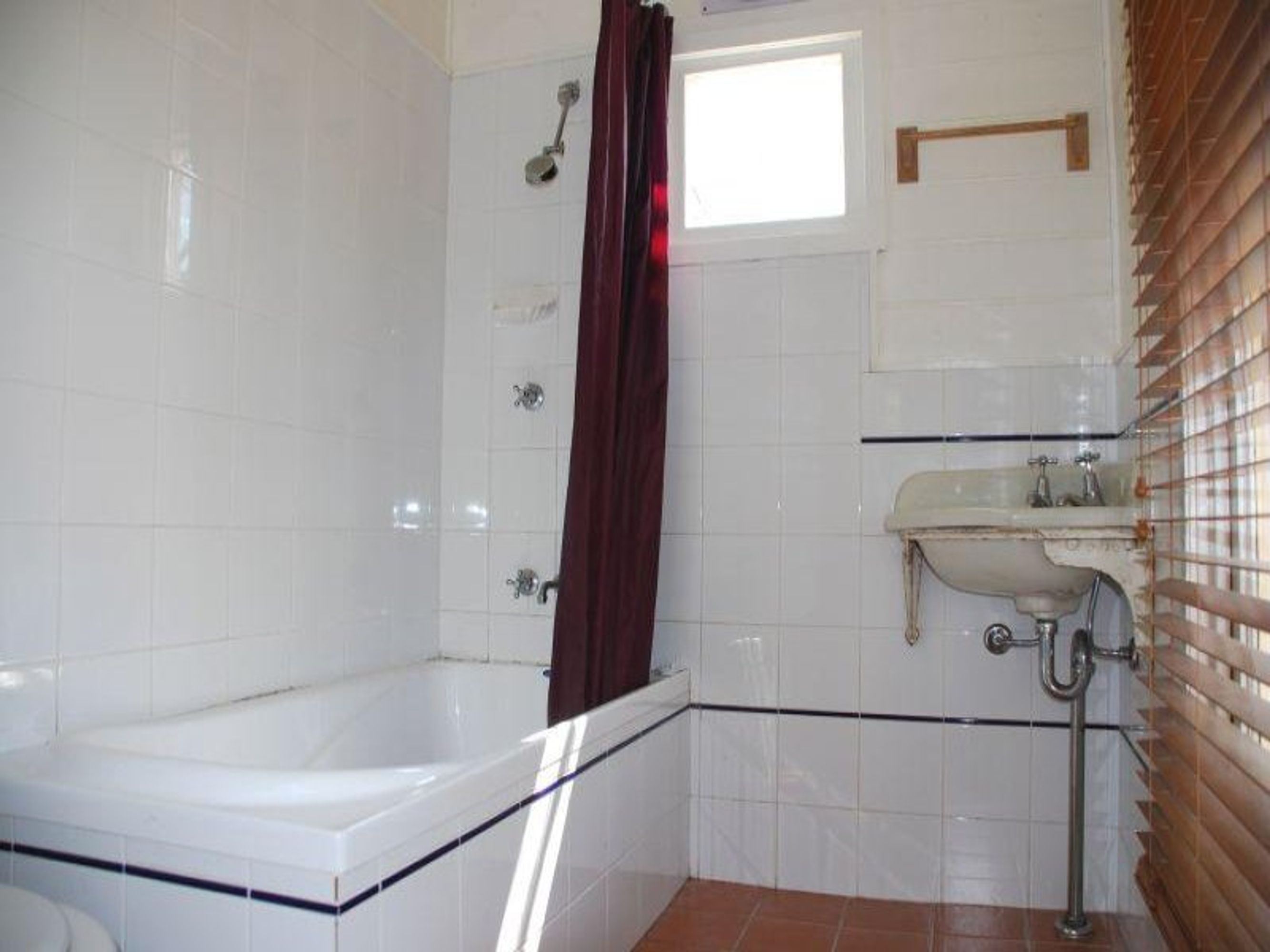8 Ada St, Katoomba - Thumbnail 2