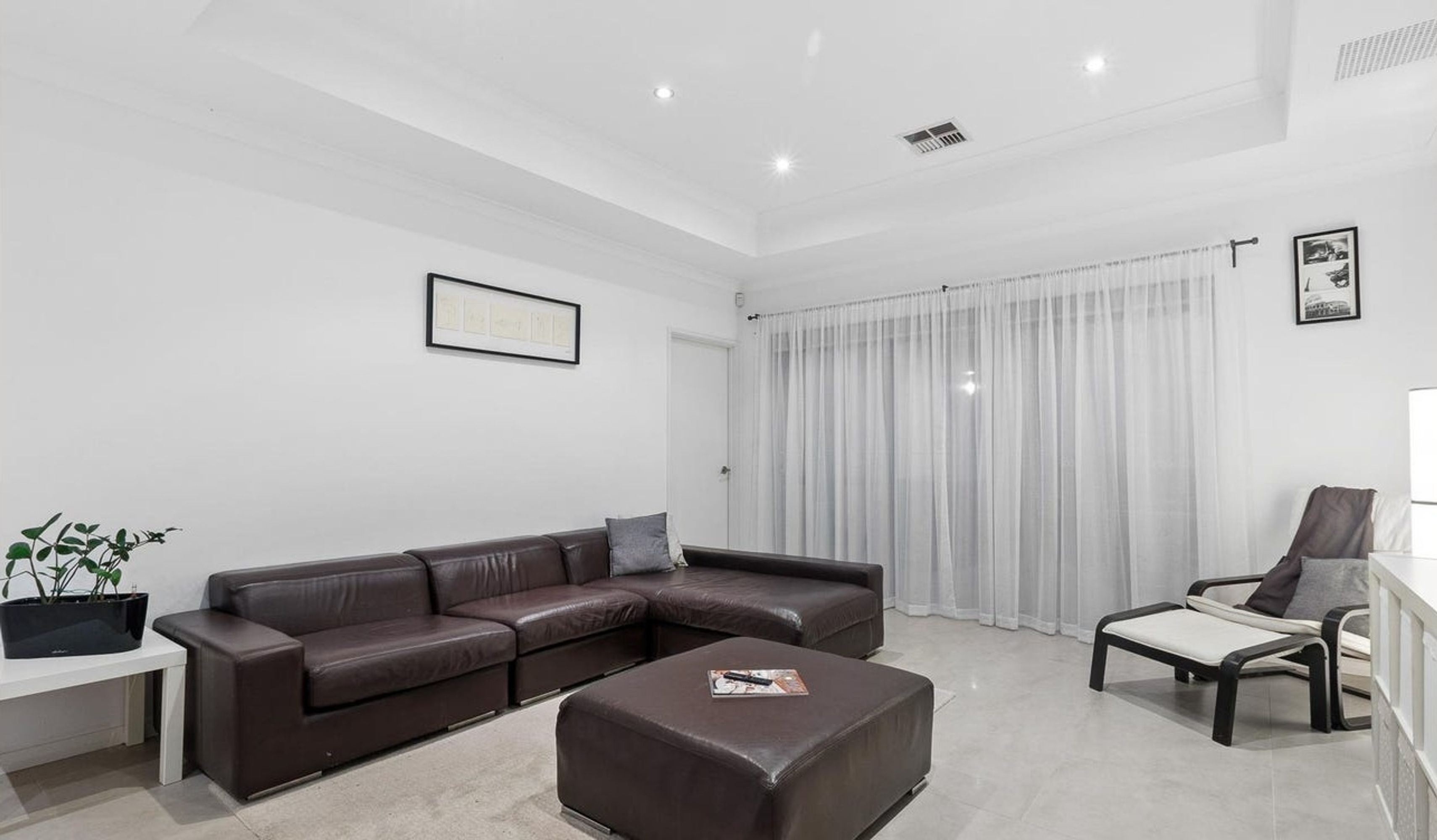 1B Eastdene Circle, Nollamara - Thumbnail 5