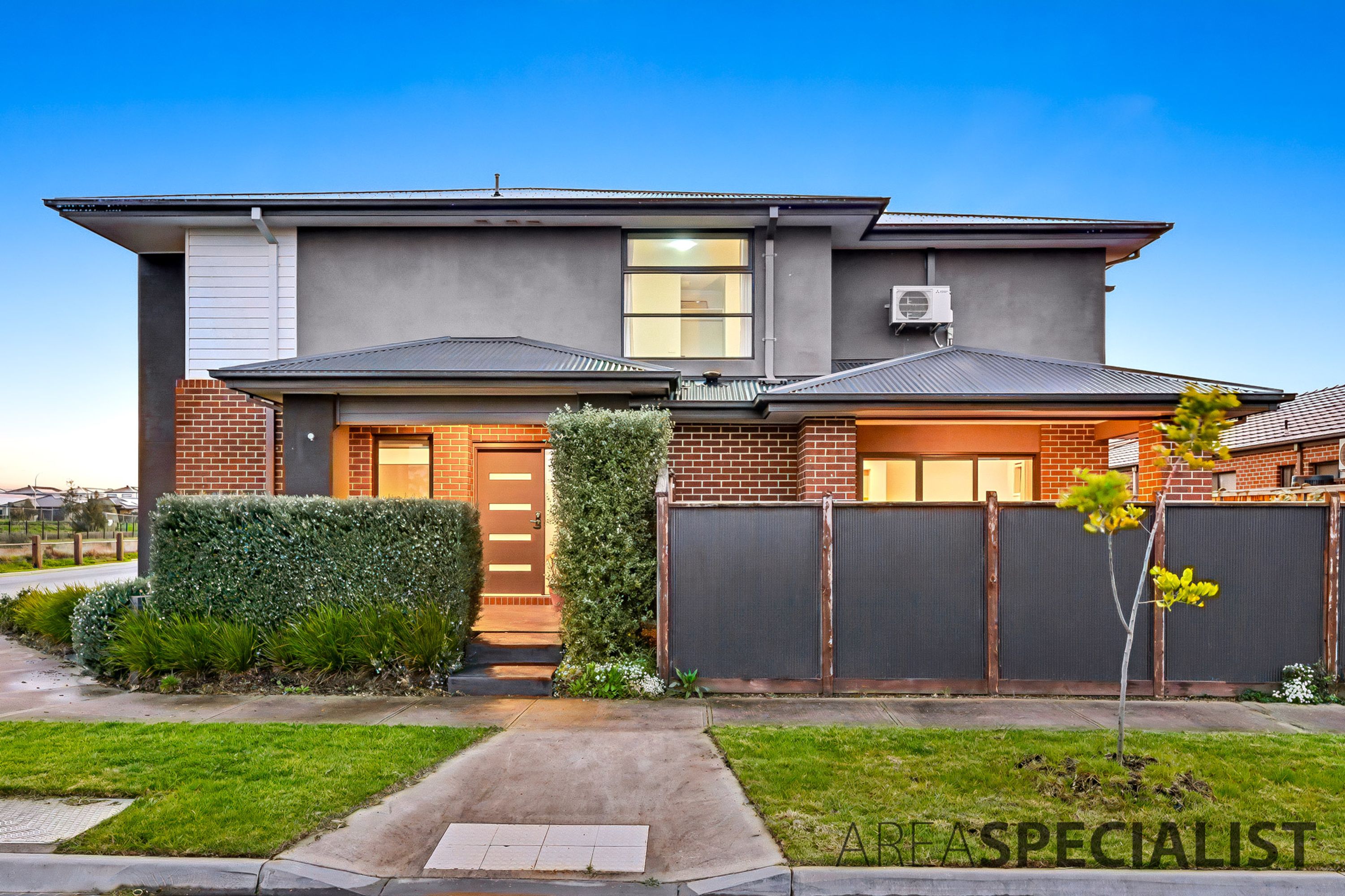 26 Treehouse Avenue, Clyde, Clyde - Image 1