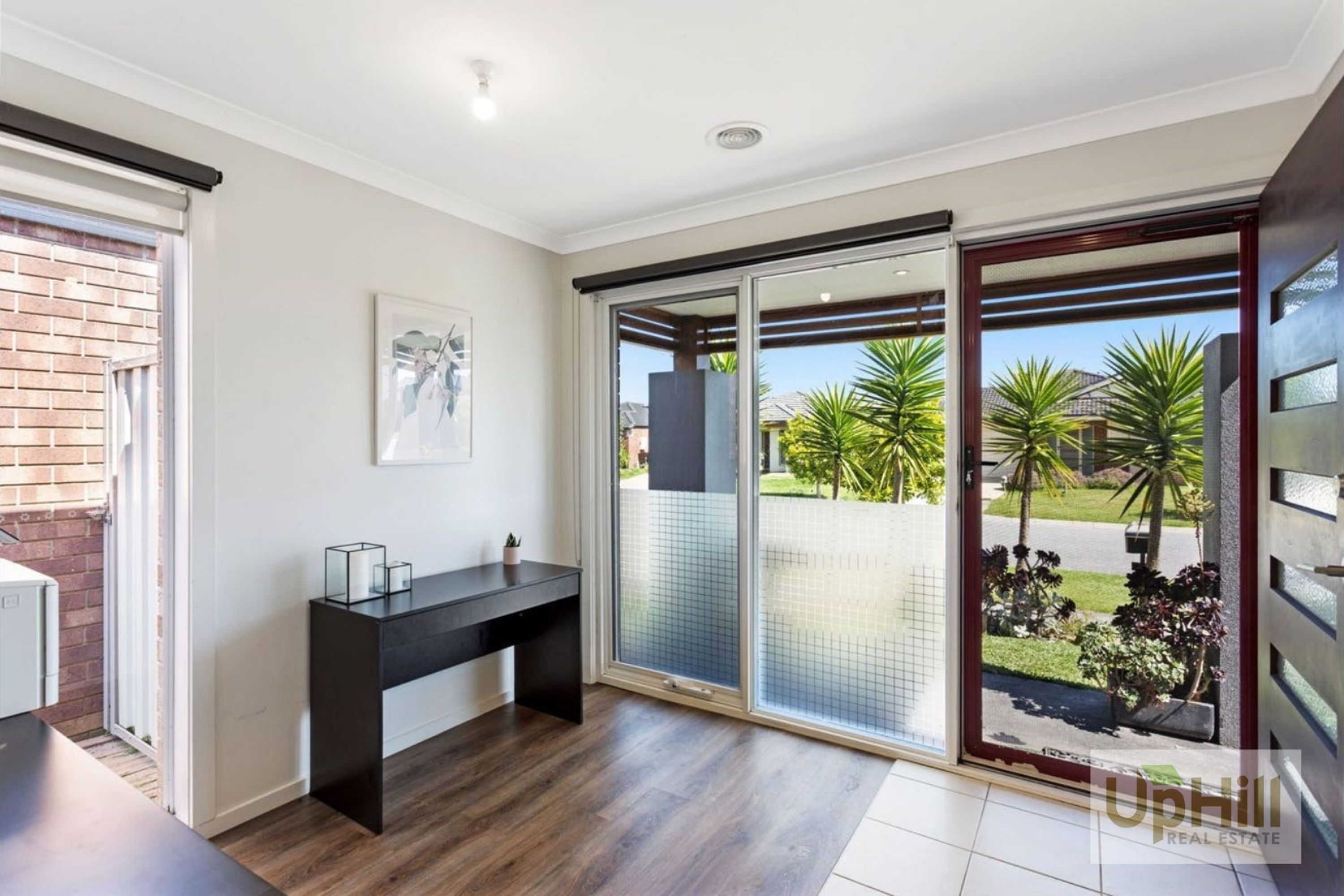 8 Rosella Avenue, Pakenham - Thumbnail 2