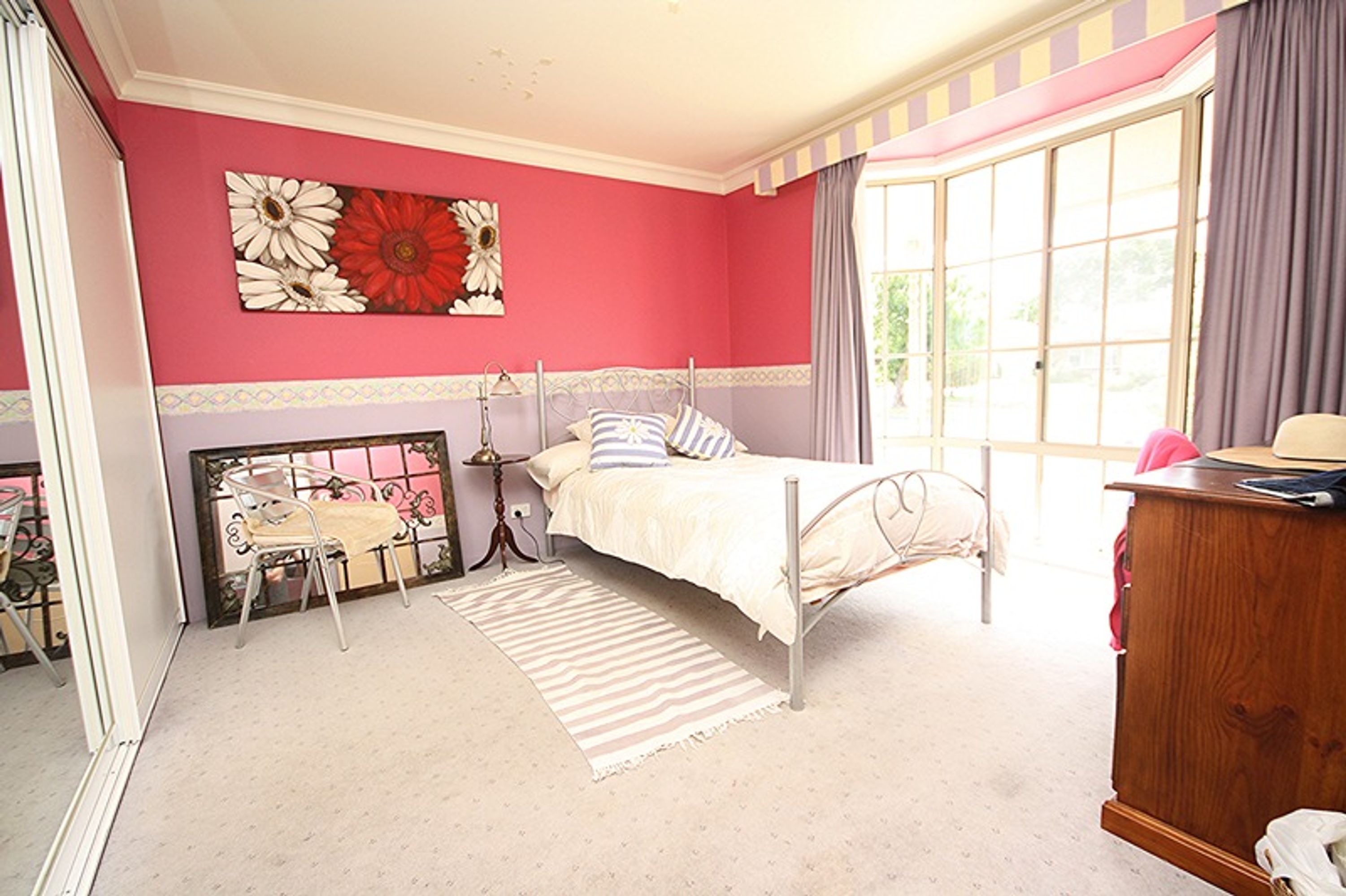 18 Clarence Street, Nhill VIC 3418, Nhill - Thumbnail 3