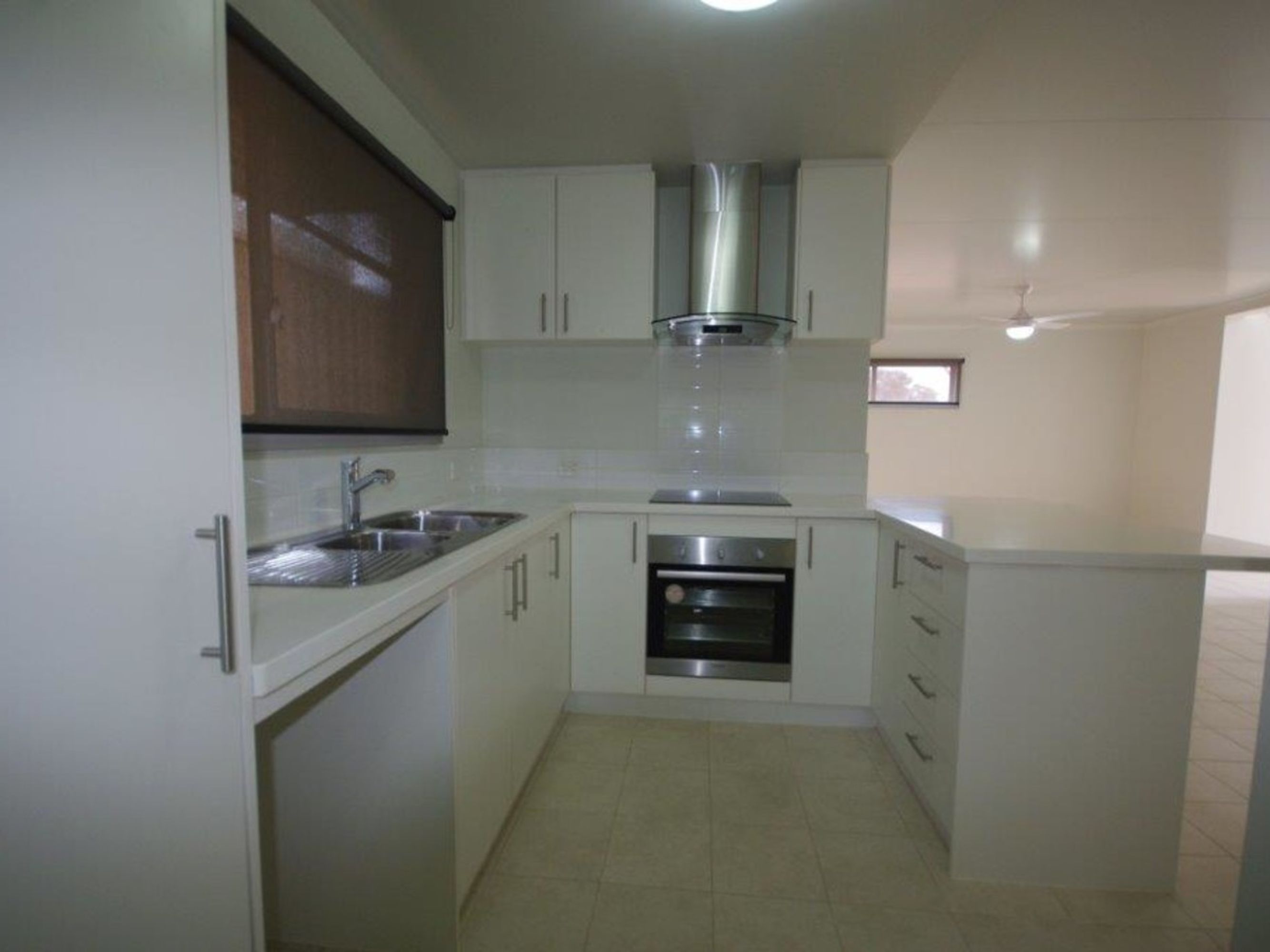 25 Hibiscus Way, Newman, Newman - Thumbnail 3