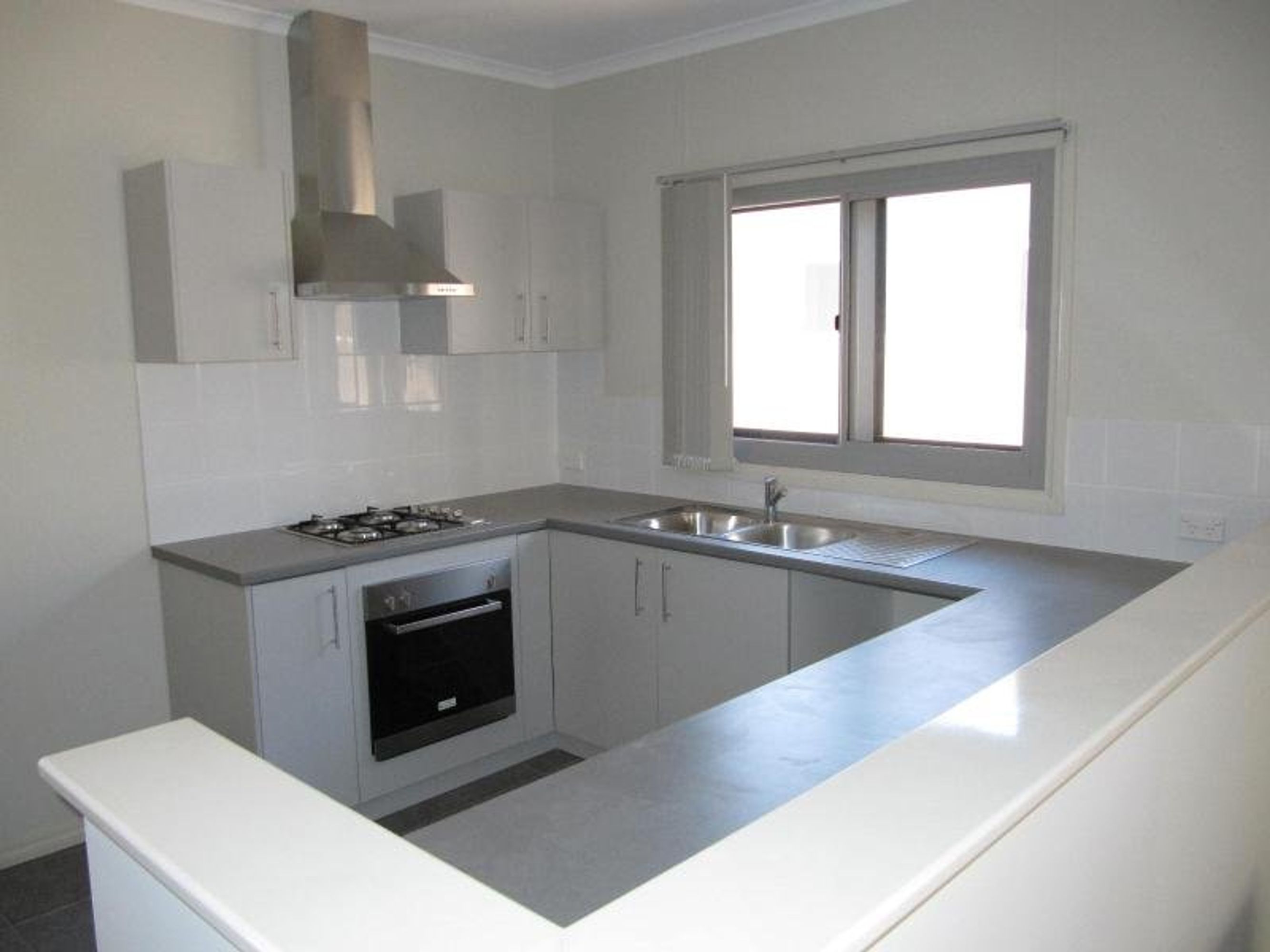 8/11 Rutherford Road, South Hedland, South Hedland - Thumbnail 4