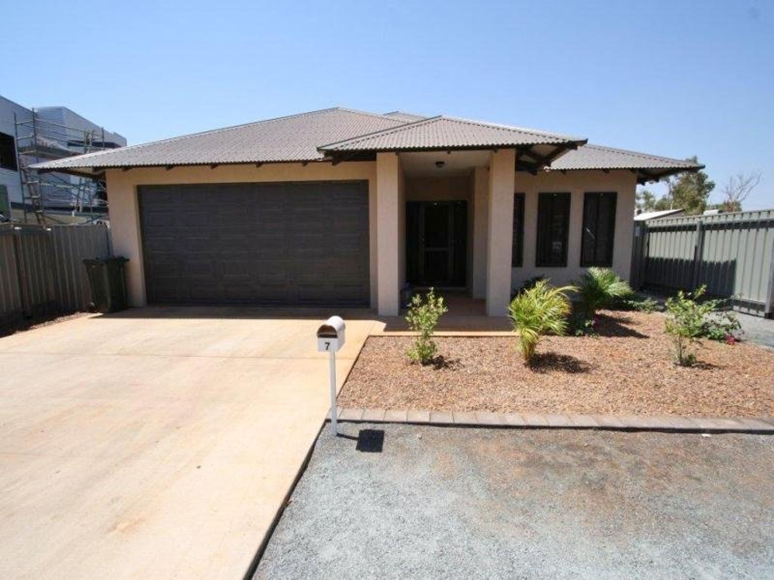 7 Beacon Close, South Hedland, WA 6722, South Hedland - Thumbnail 2
