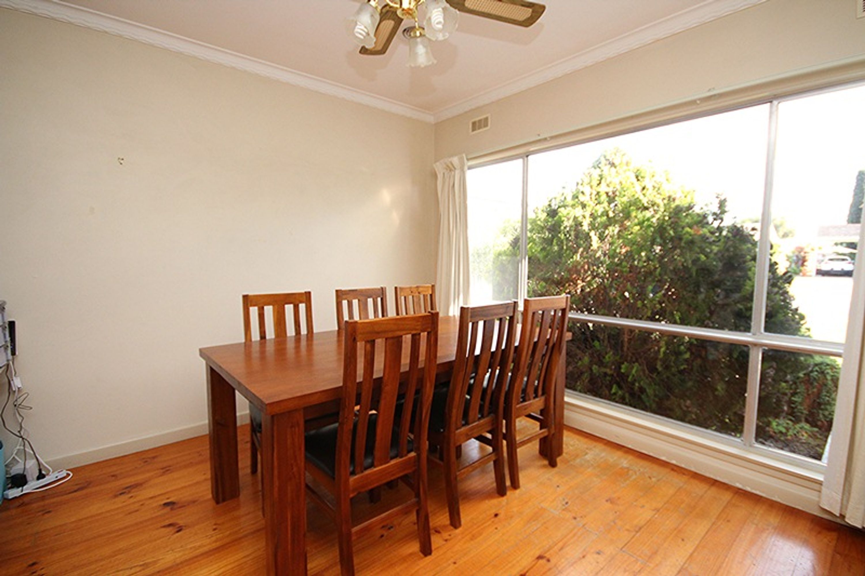 19 Landy Street, Horsham VIC 3400, Horsham - Thumbnail 4