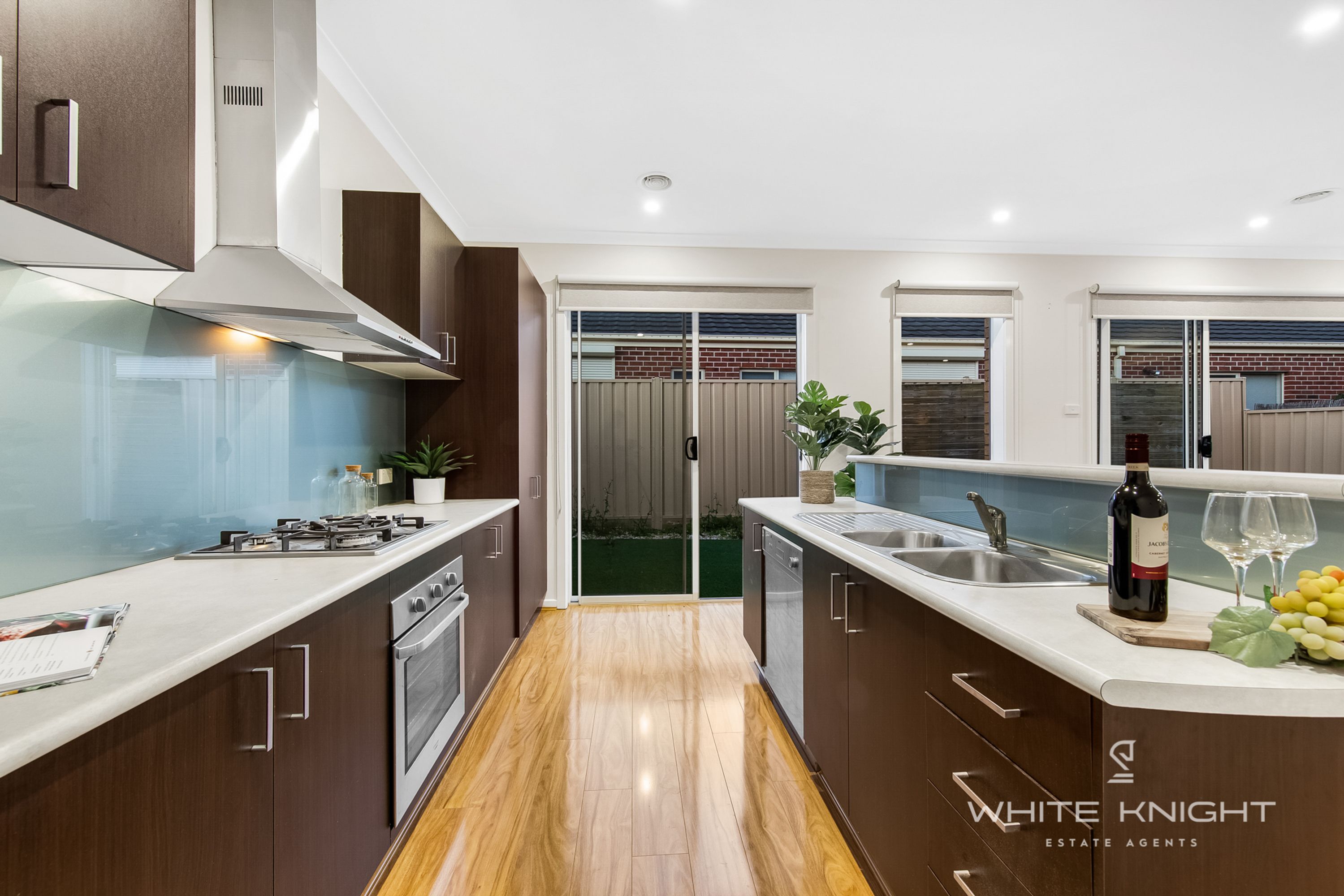 4 Kooyong Way, Caroline Springs VIC 3023, Caroline Springs - Thumbnail 8