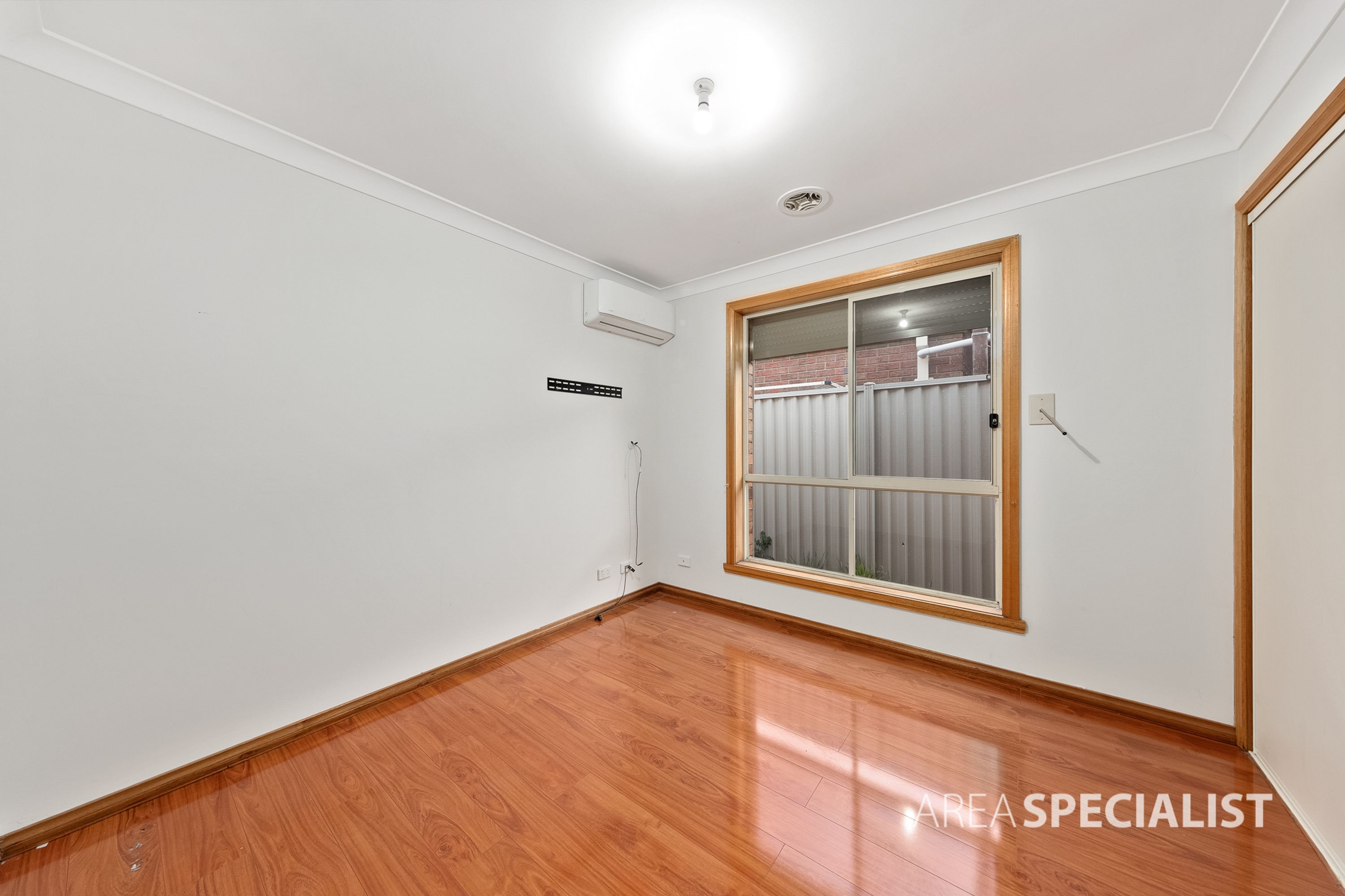 9 Springfield Close, Caroline Springs VIC 3023, Caroline Springs - Thumbnail 8
