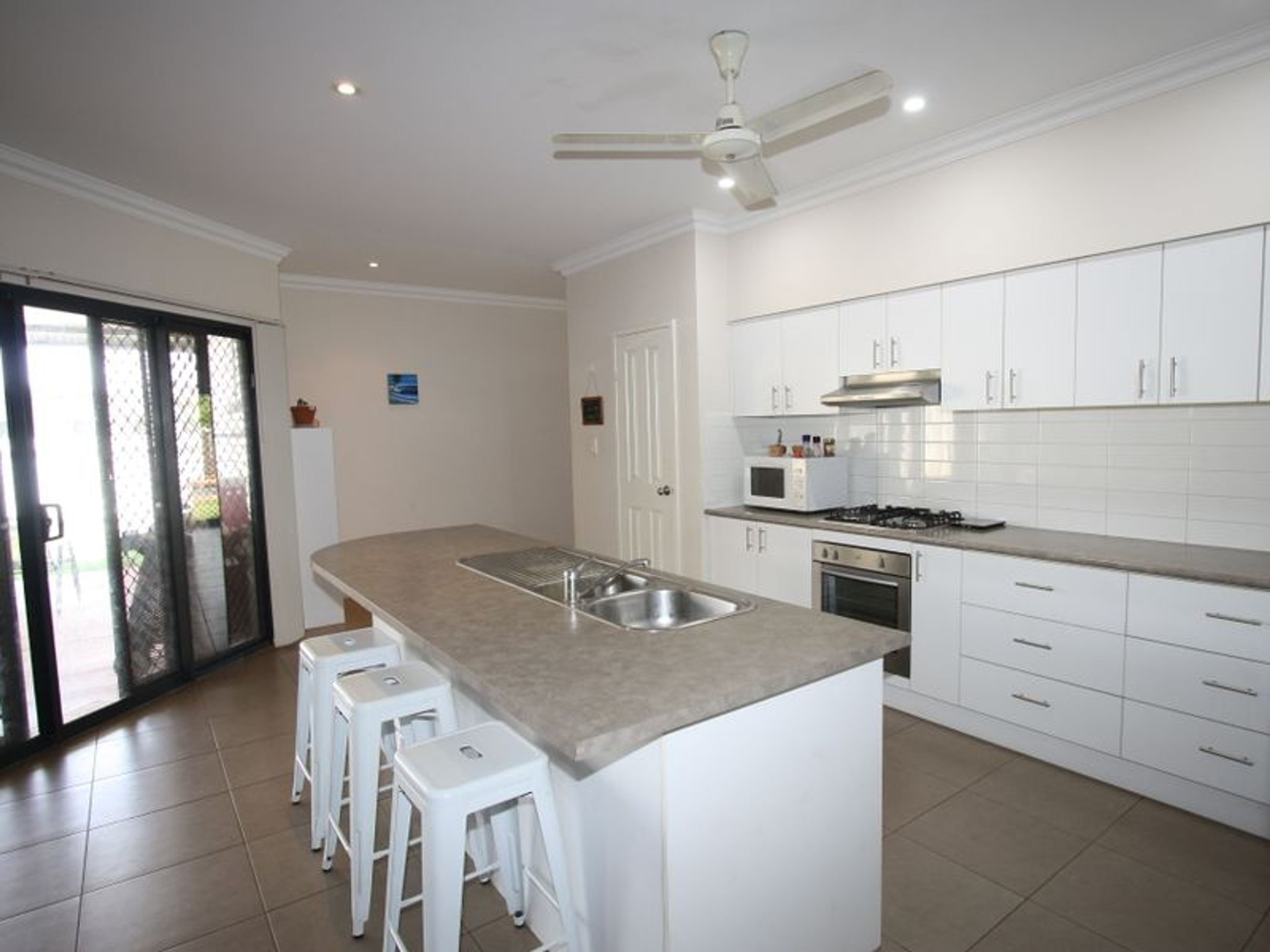 48 Nix Avenue, South Hedland, South Hedland - Thumbnail 2