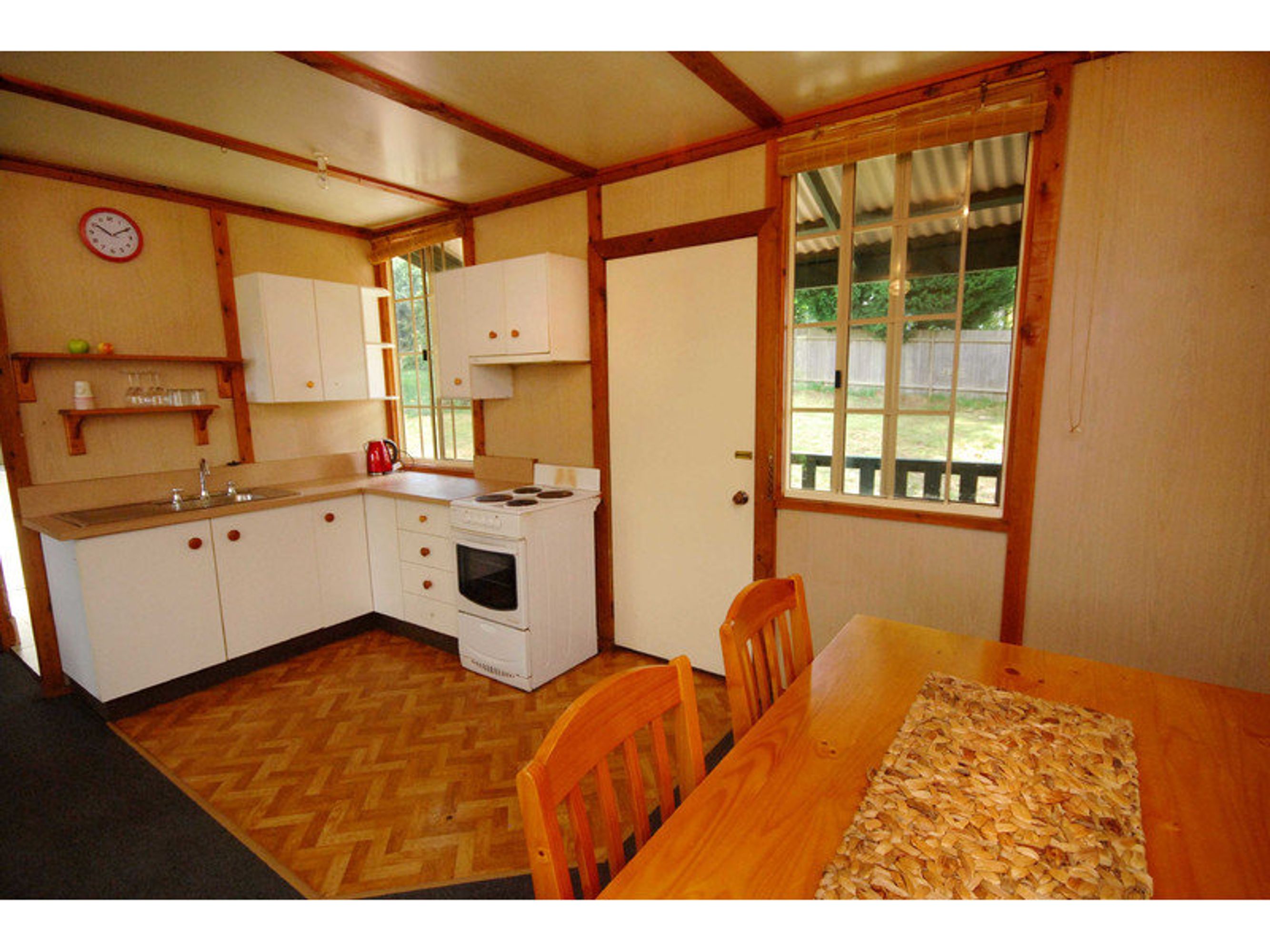 68 Sixth Avenue, Katoomba - Thumbnail 4