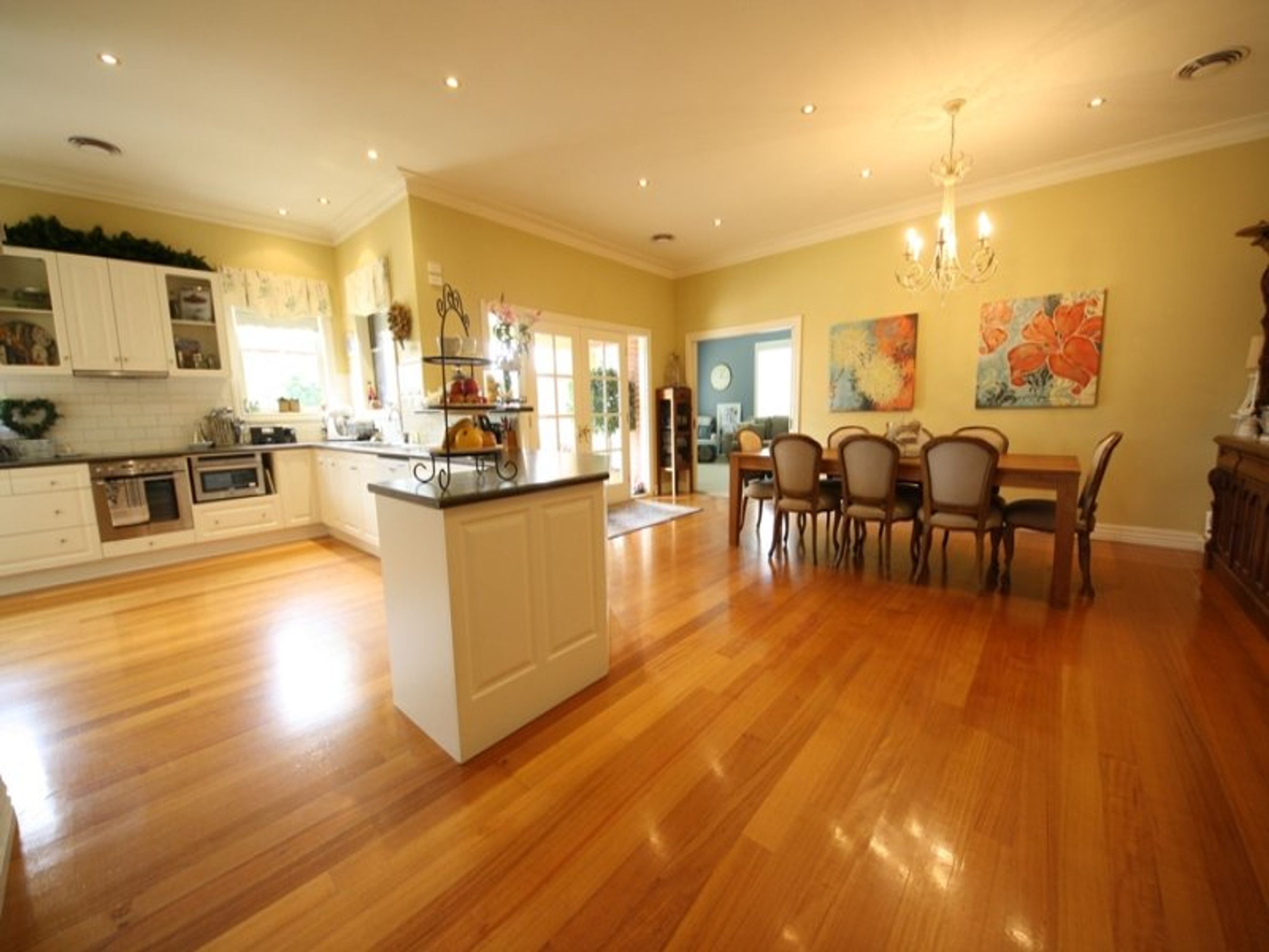 30 Madden Street, Nhill VIC 3418, Nhill - Thumbnail 2