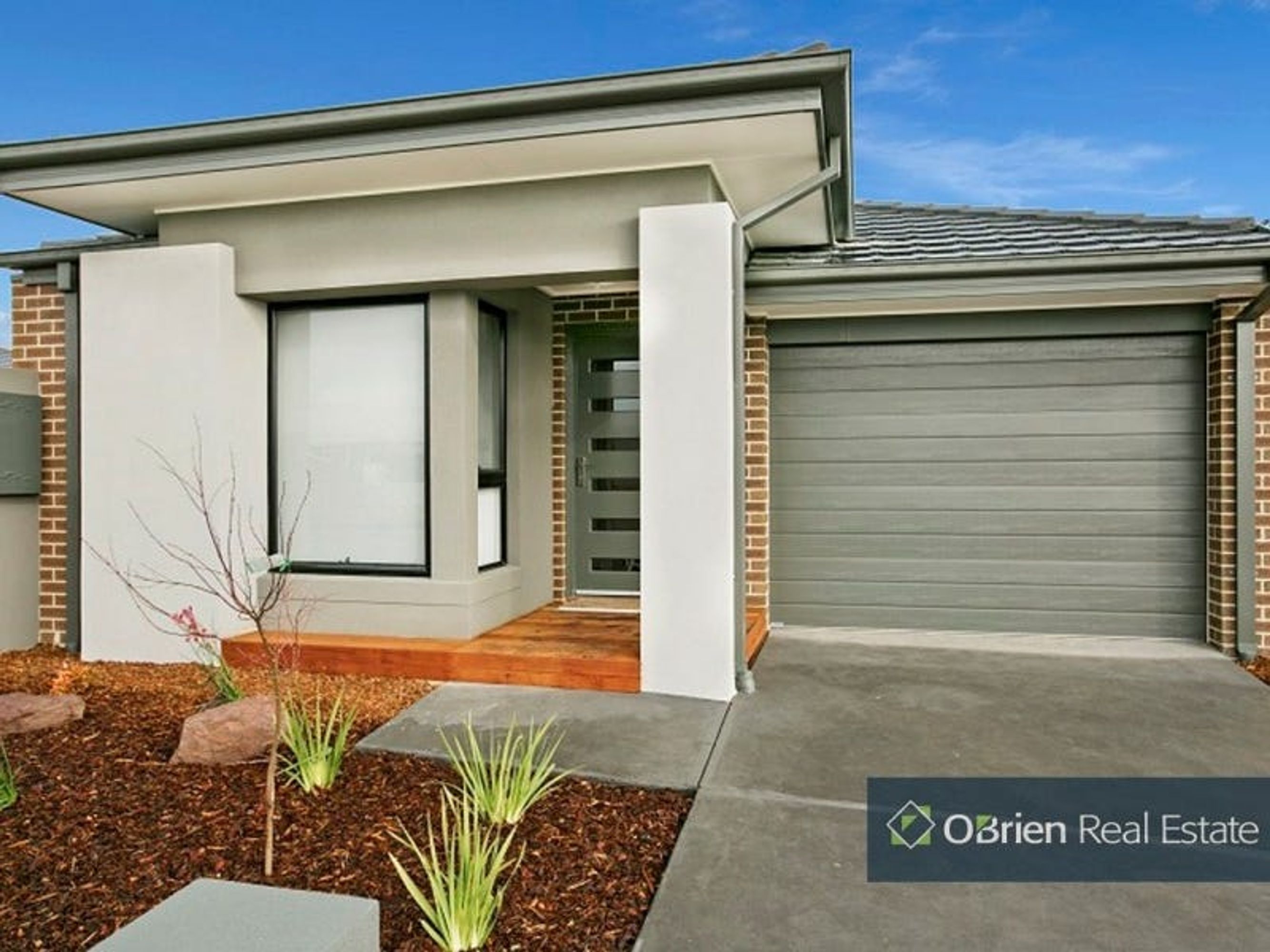 144 Lineham Drive, Cranbourne East, VIC 3977