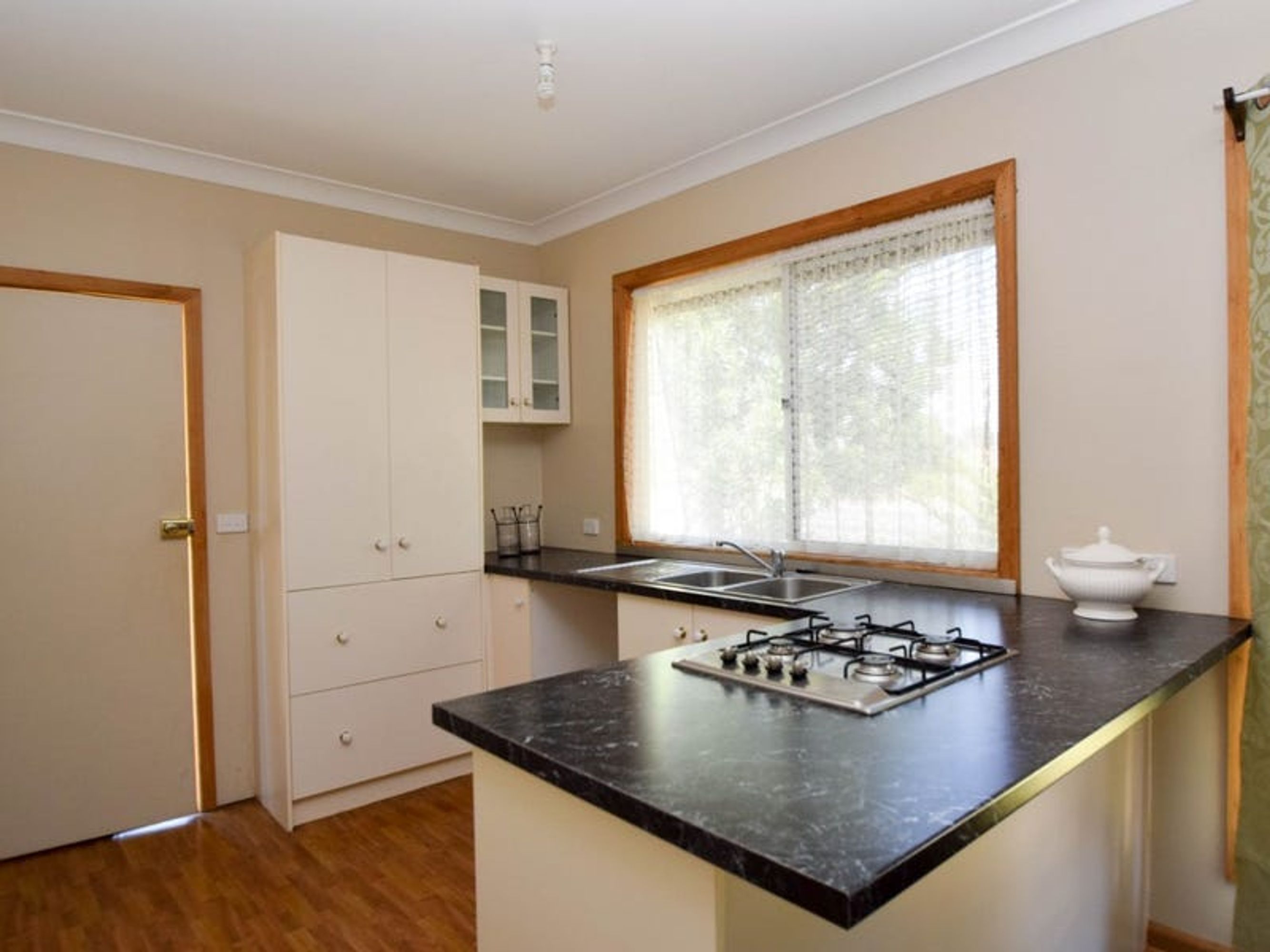 11 Greta Road, wangaratta, Wangaratta - Thumbnail 3
