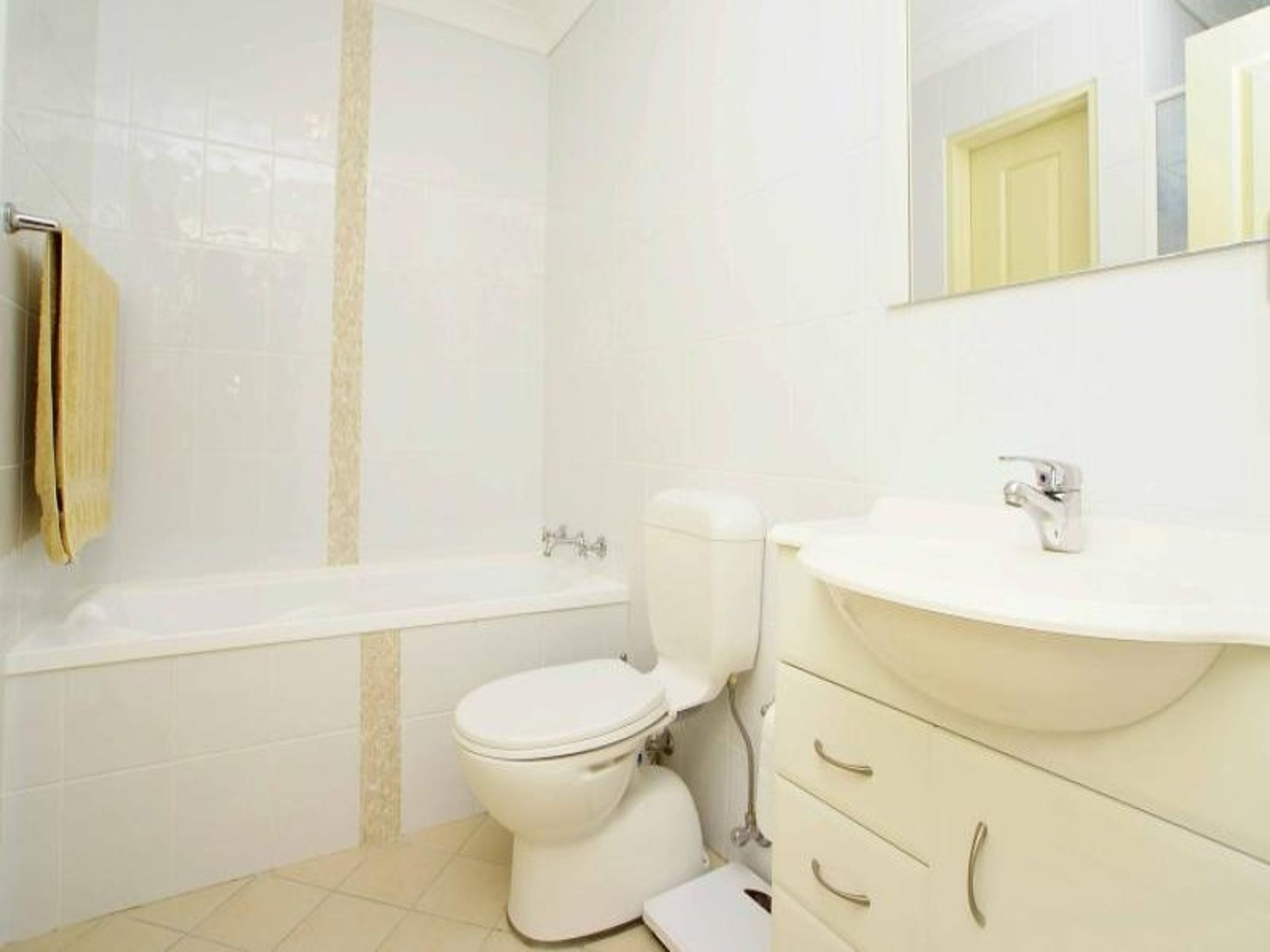 2/75 Queens Rd, Hurstville, NSW 2220, Hurstville - Thumbnail 5