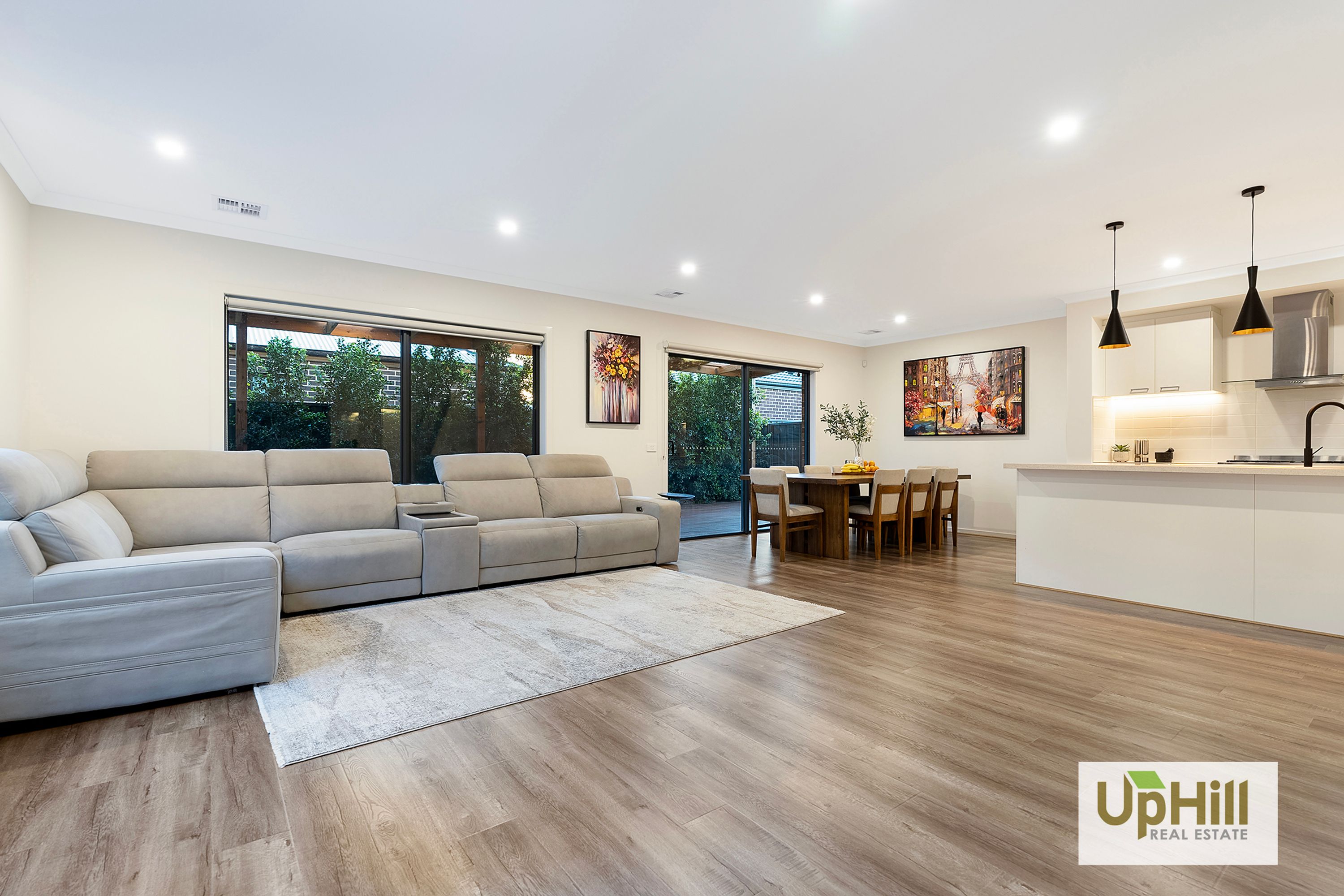 14 Magenta Street, Clyde North - Thumbnail 8