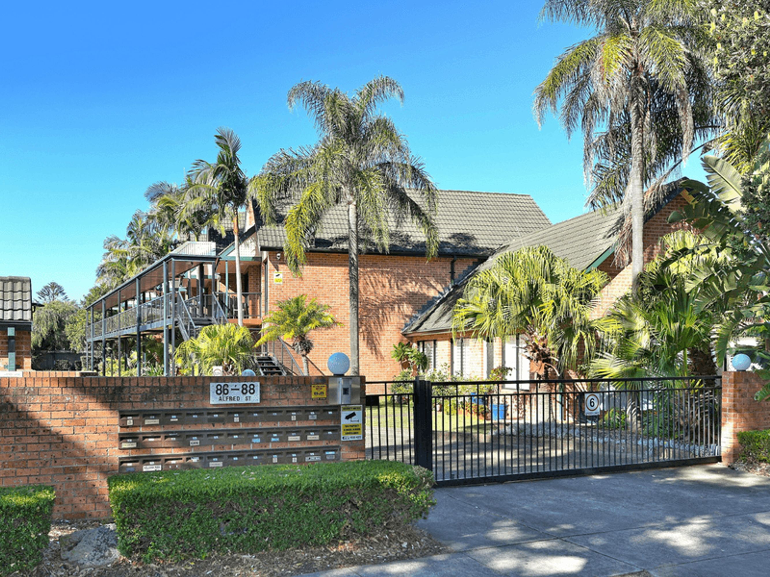 12A/86-88 Alfred Street, Sans Souci, Sans Souci - Thumbnail 2