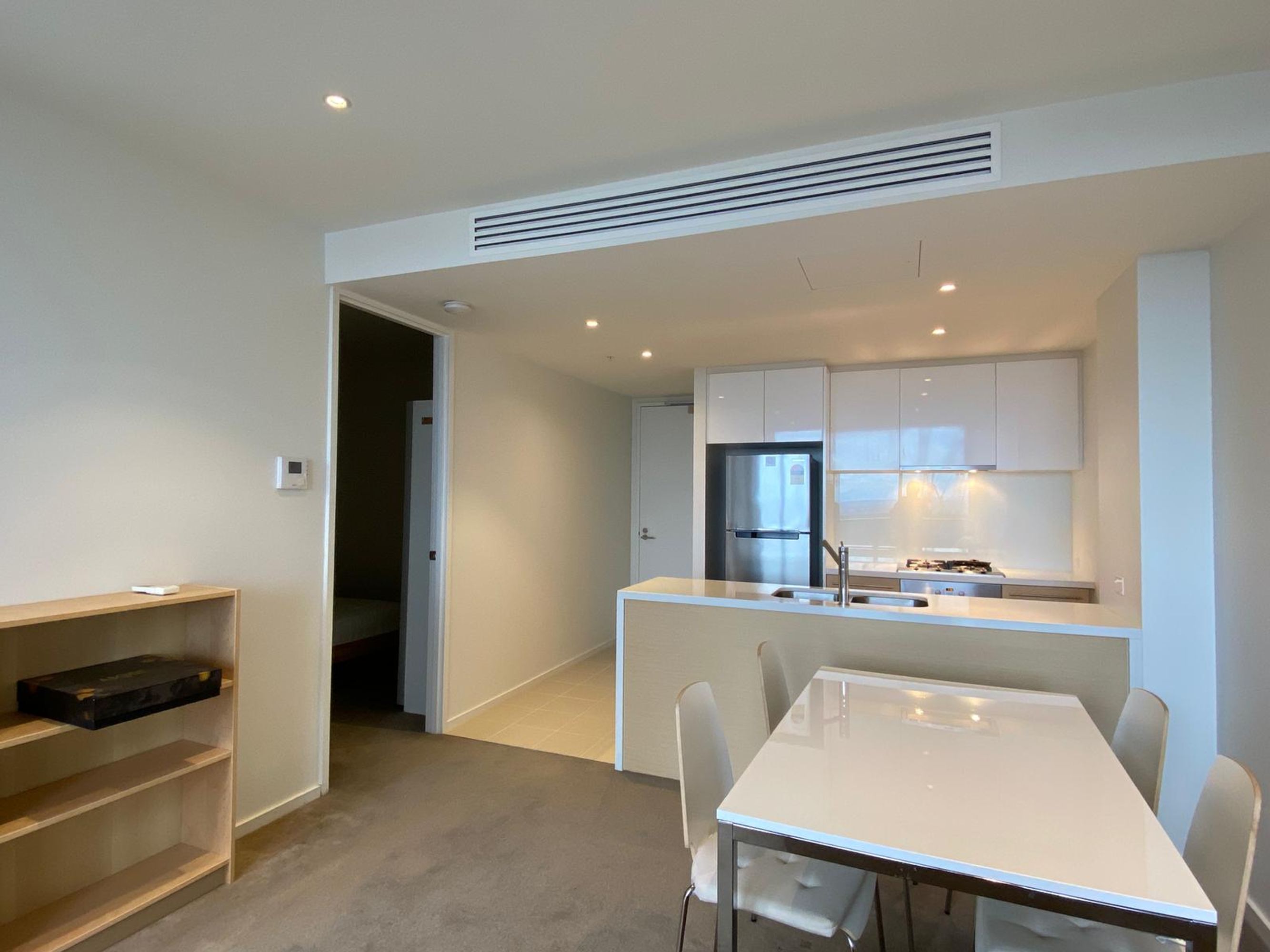 3404/318 Russell Street, Melbourne - Thumbnail 4