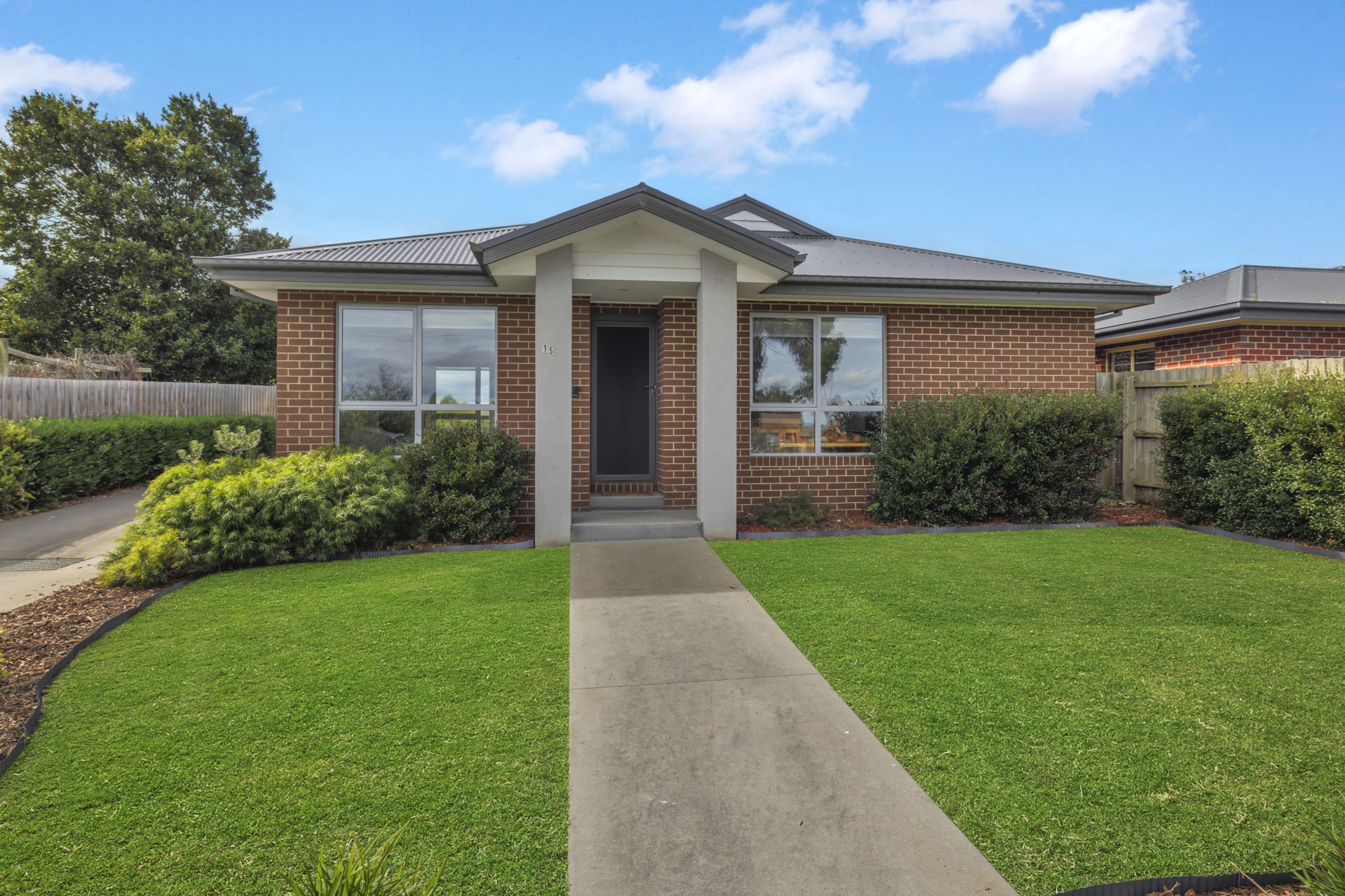 1/15 Beswick Street, Garfield - Image 1