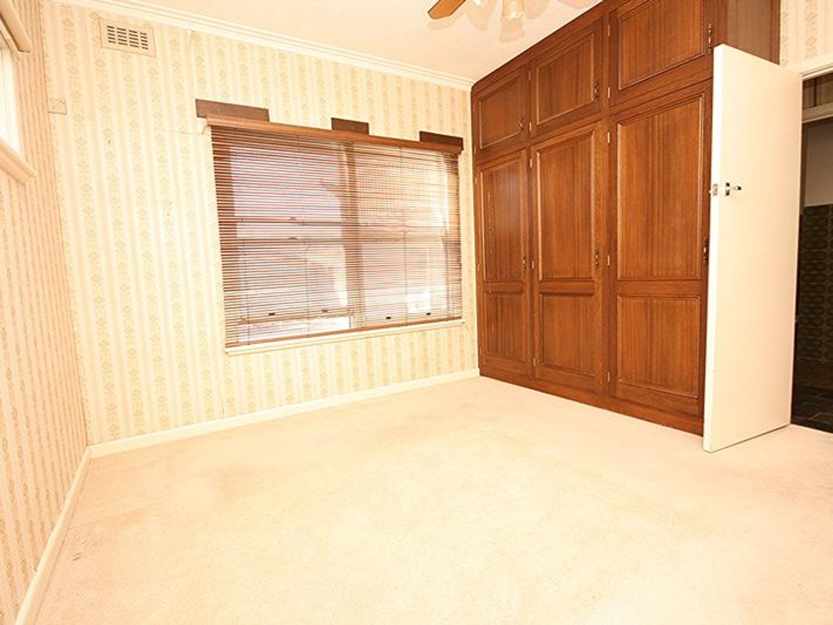 7 Jackson Street, Horsham VIC 3400, Horsham - Thumbnail 6
