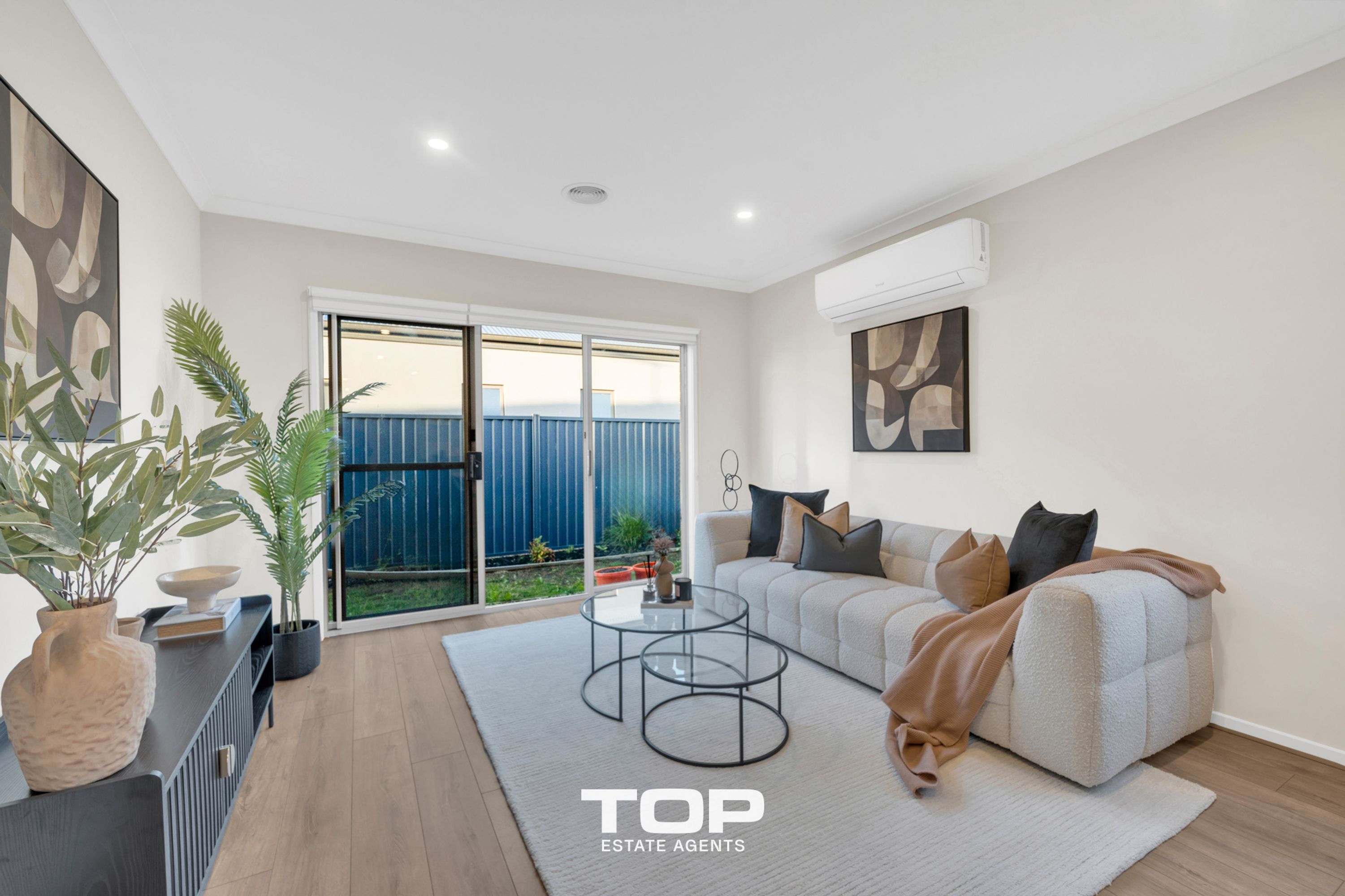 69 Guineas Street, Cranbourne East - Thumbnail 5