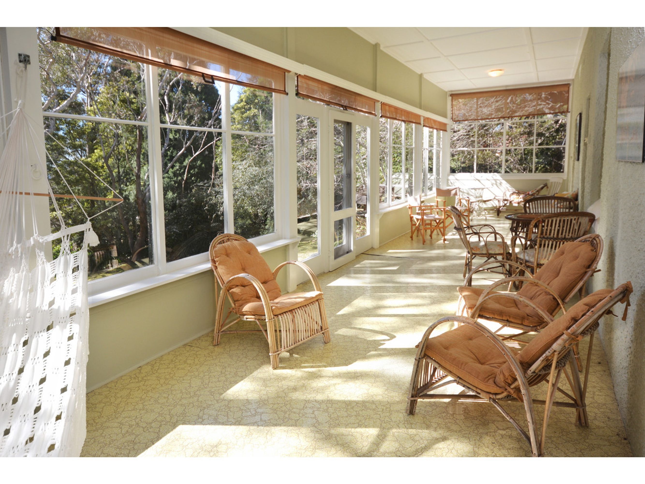 109 Blaxland Road, Wentworth Falls - Thumbnail 2
