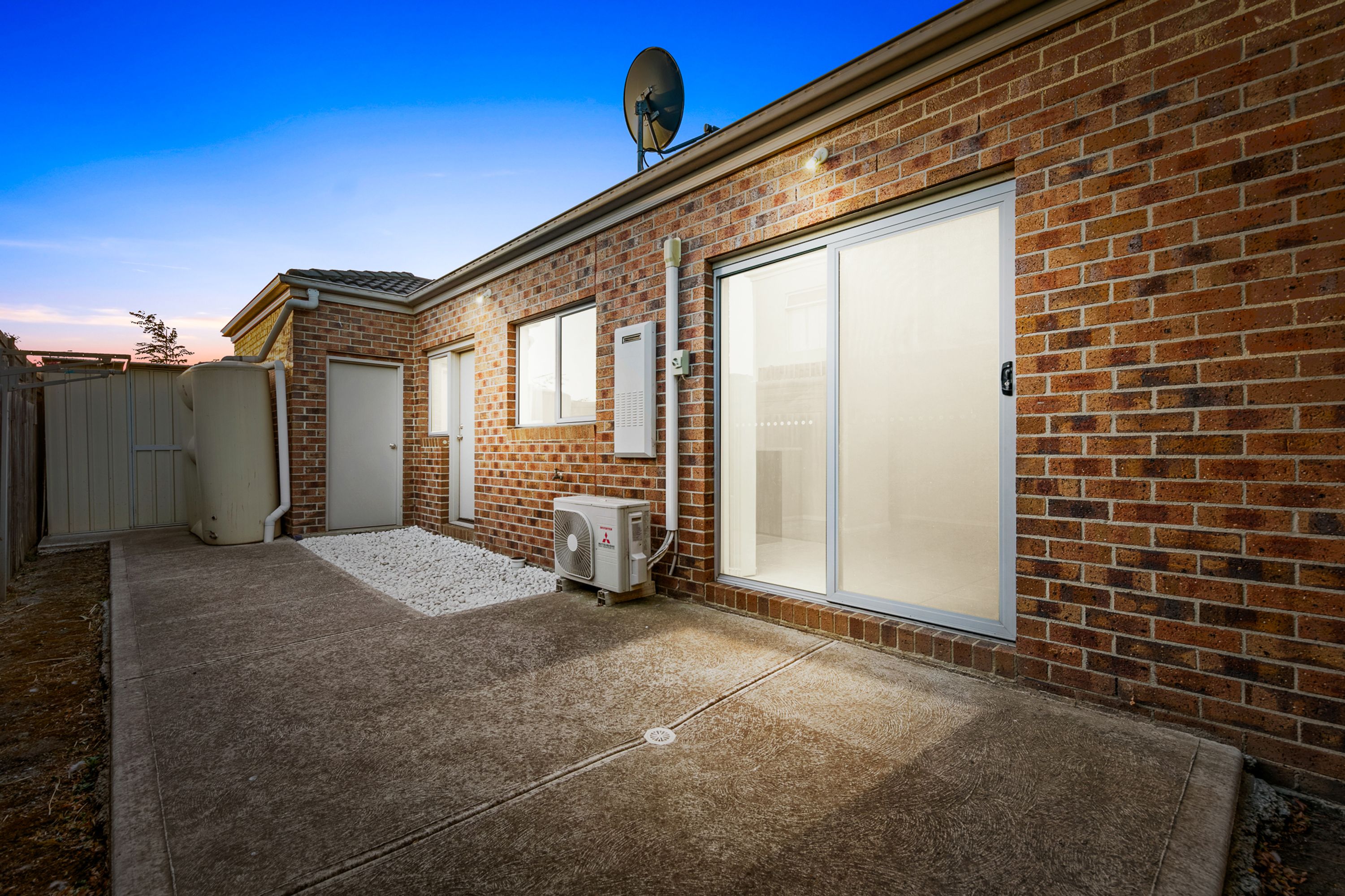 2/15 Greenleaf Circuit, Tarneit VIC 3029, Tarneit - Thumbnail 8