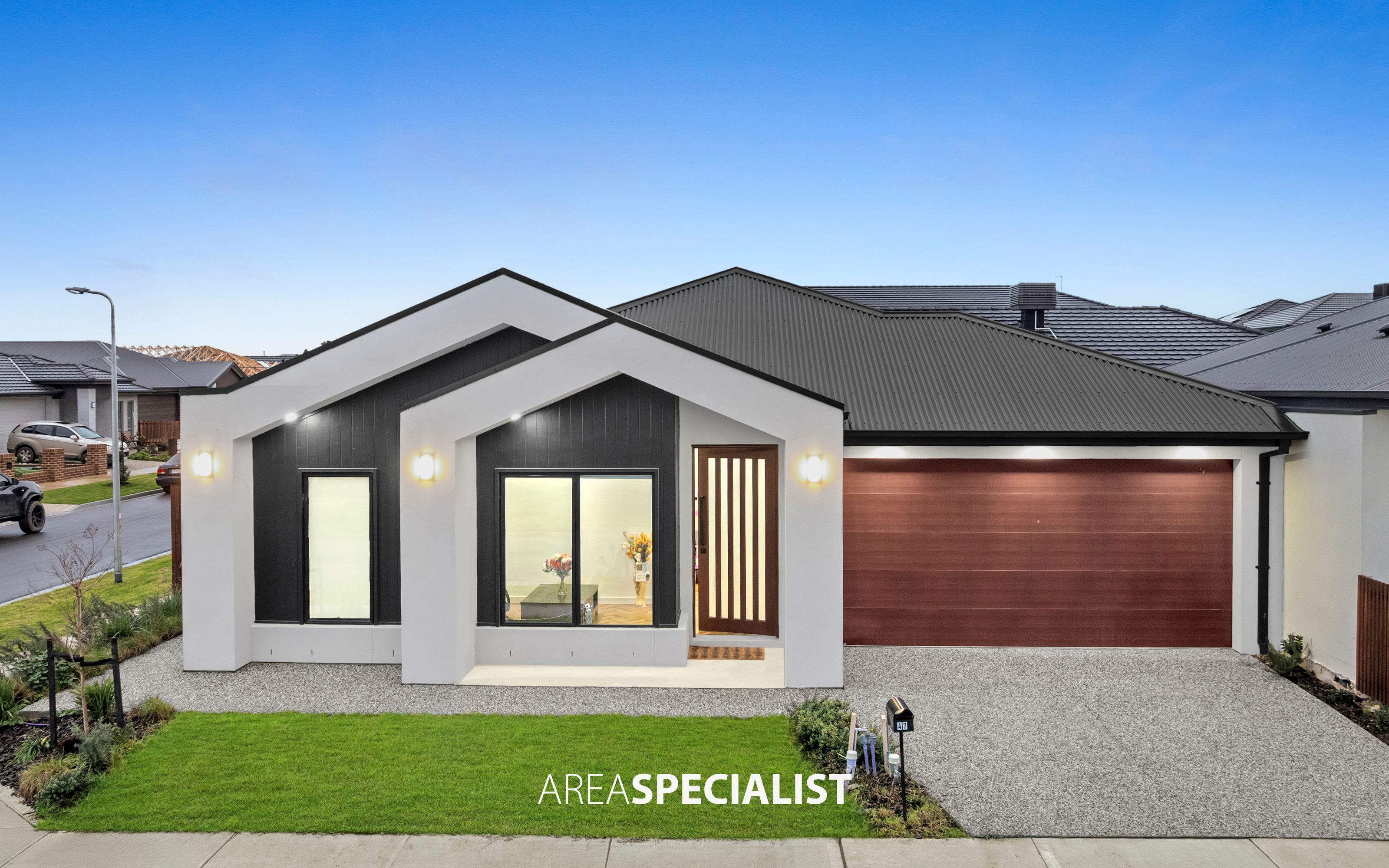47 Villa Doria Drive, Clyde North, Clyde North - Image 1