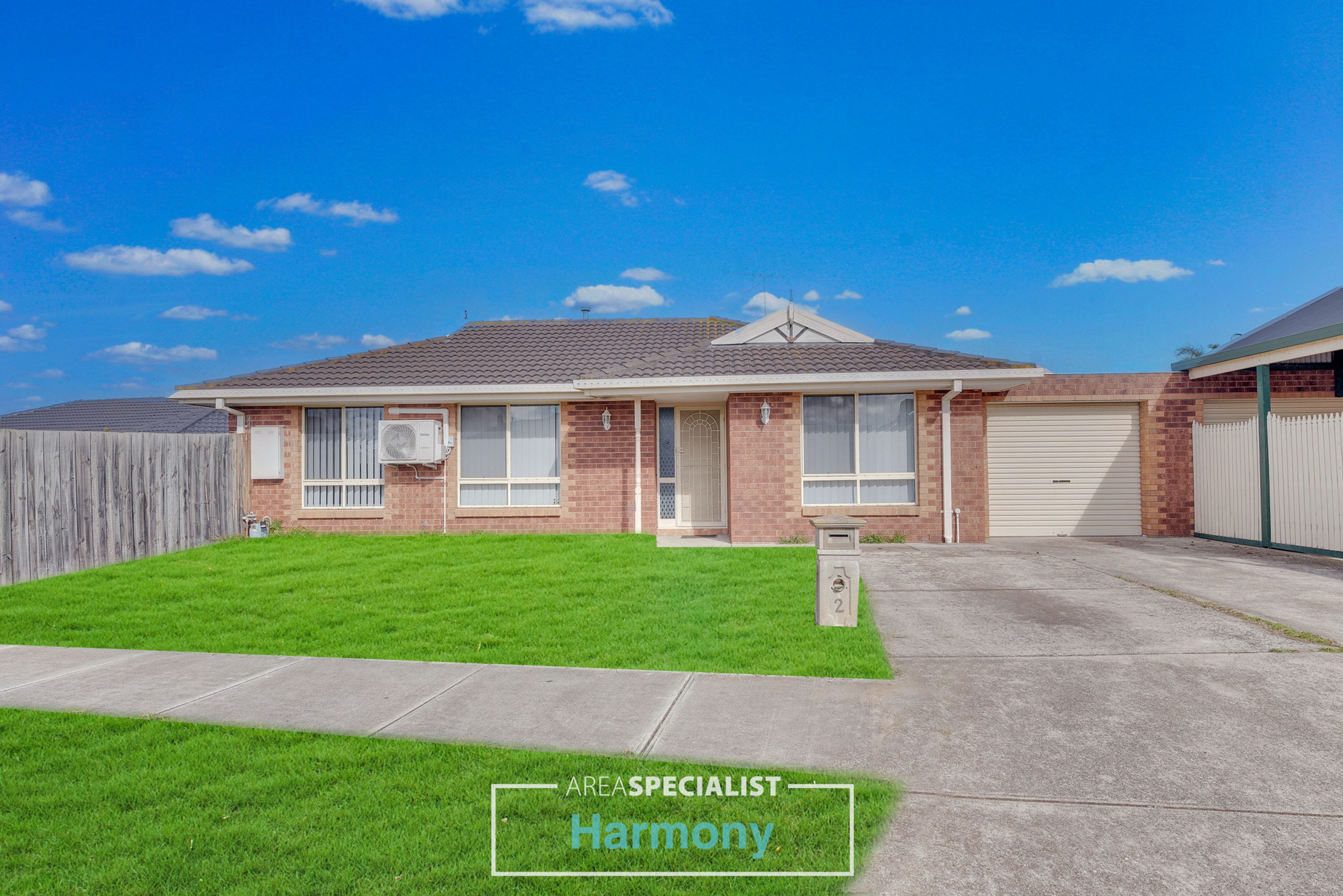 2 Santolin Drive, Hillside