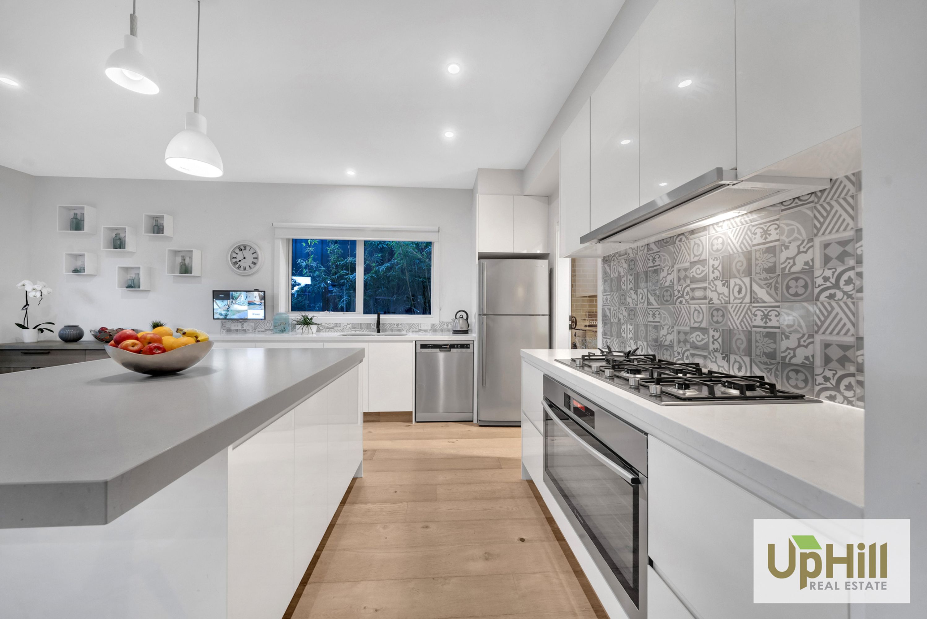 25 Ellaroo Circuit, Clyde North - Thumbnail 4