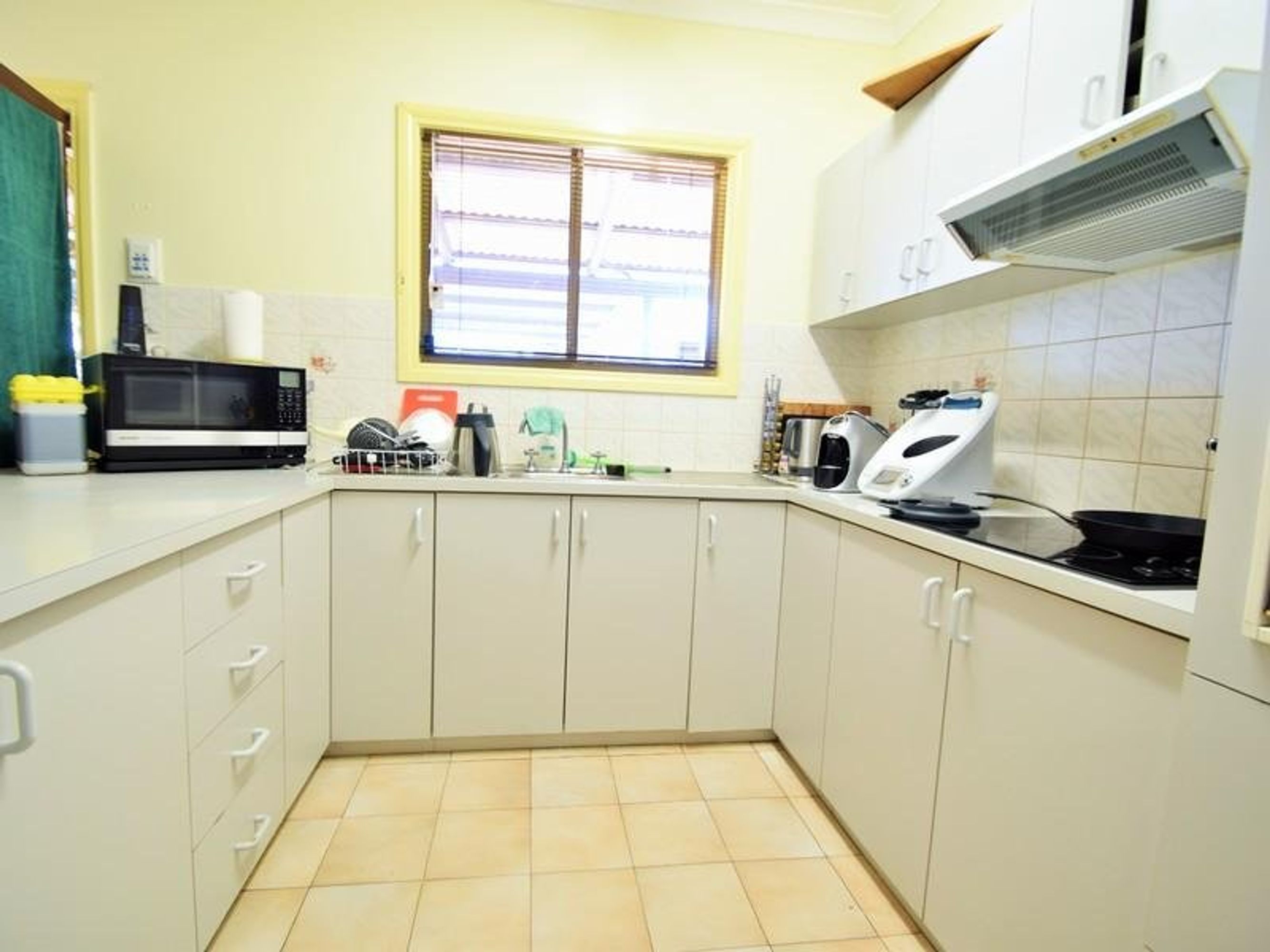 9 Thompson Street, Port Hedland, Port Hedland - Thumbnail 5