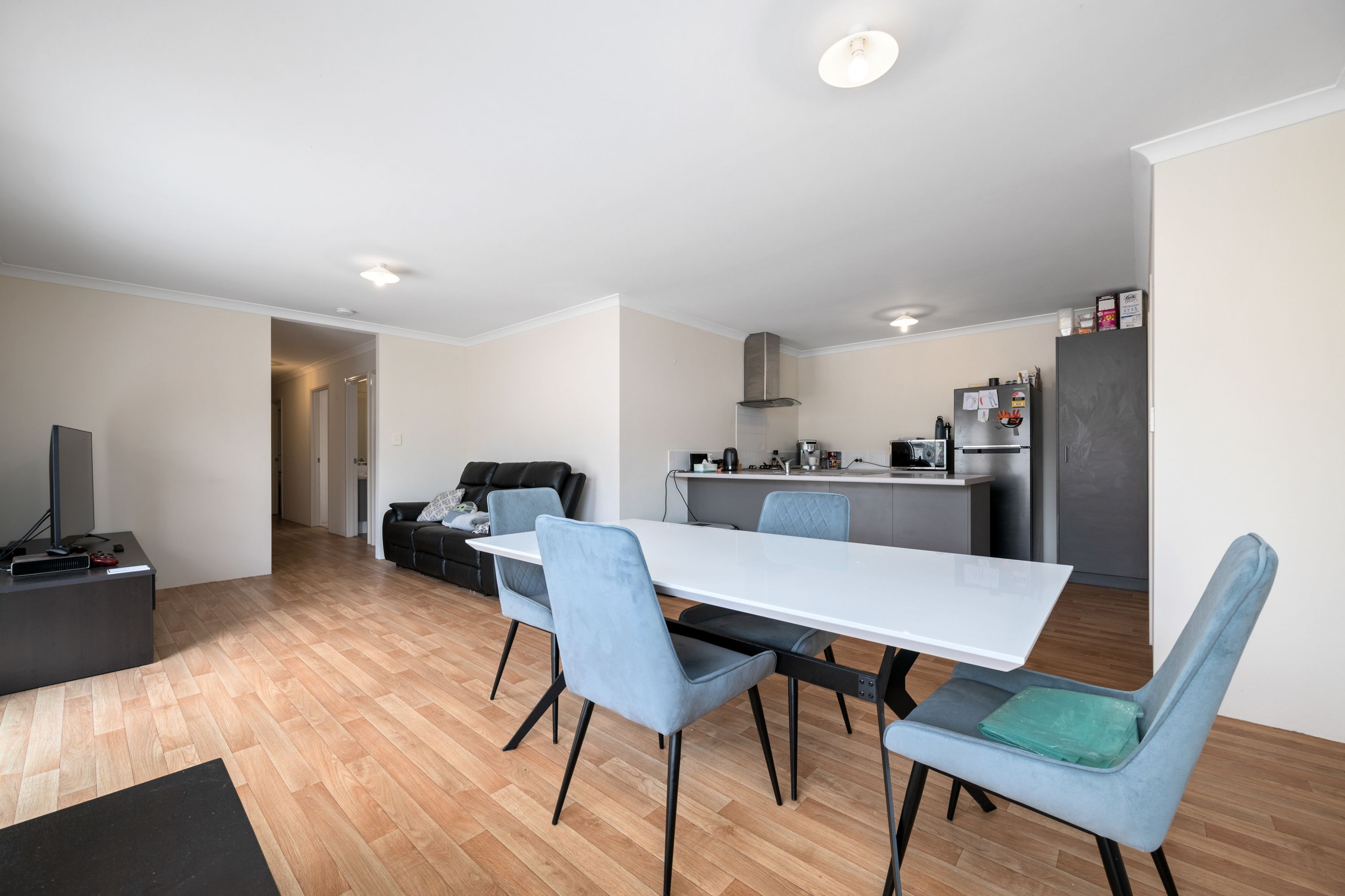 30C Foster Road, Kelmscott - Thumbnail 2