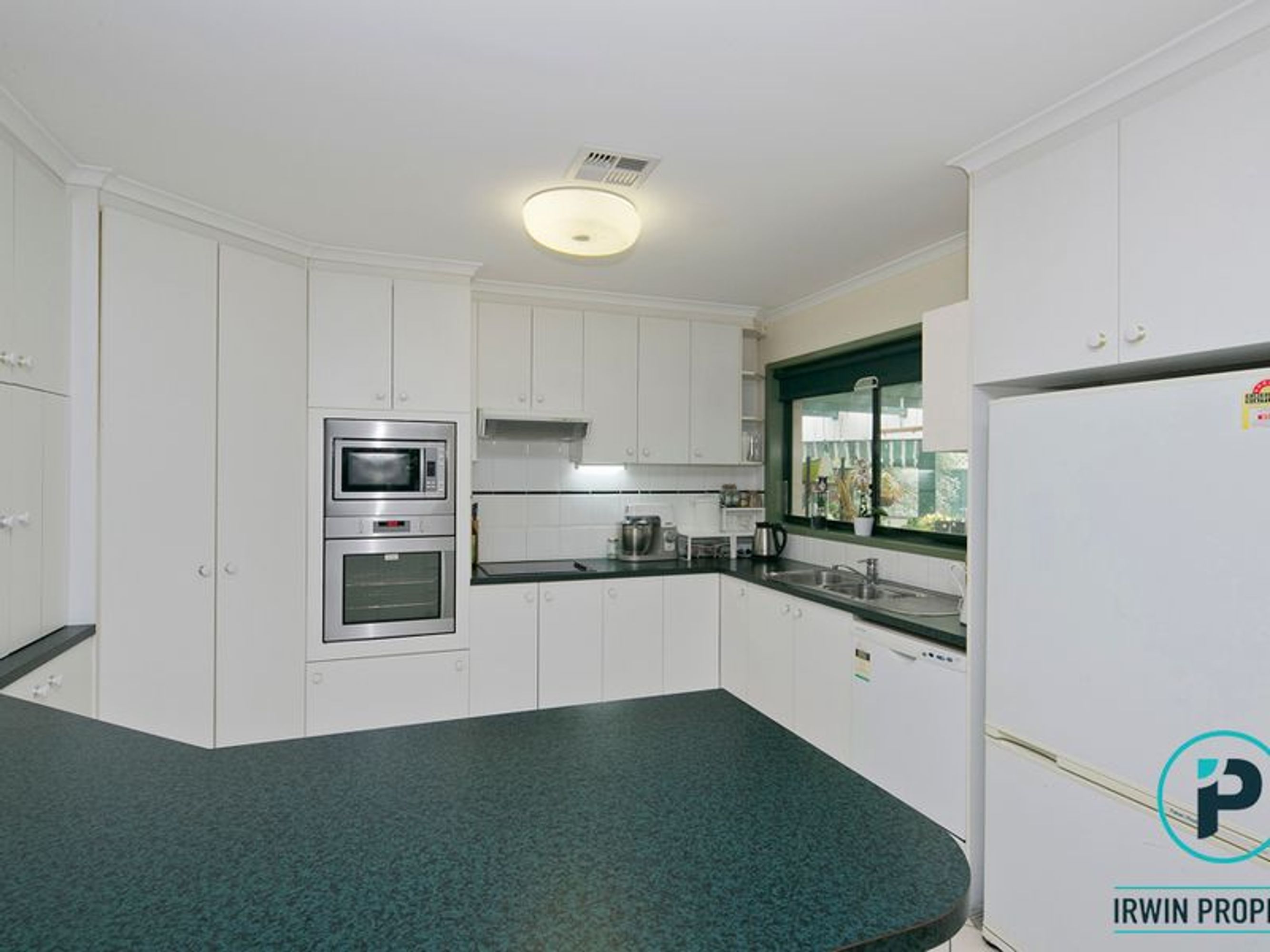 11 Flegg Crescent, Gordon - Thumbnail 6