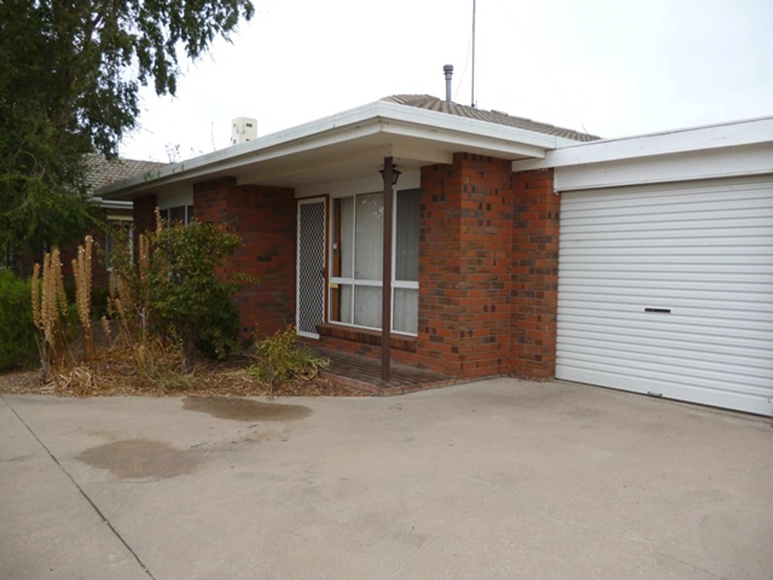 3/4 Stewart Street, Horsham VIC 3400