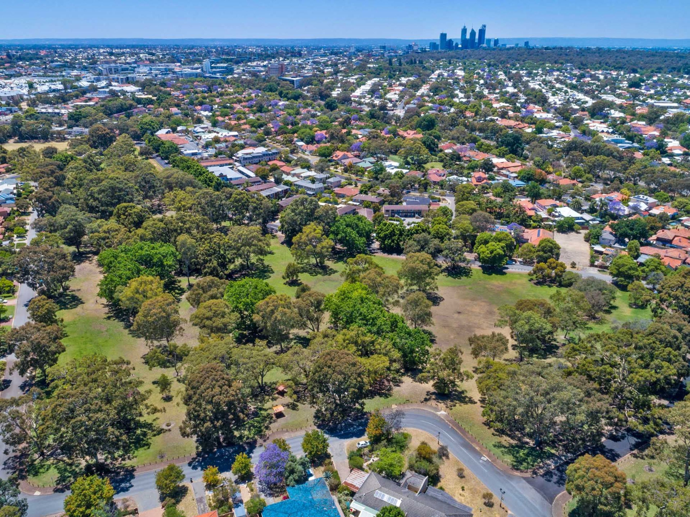 12 Cunningham Terrace, Daglish - Thumbnail 6
