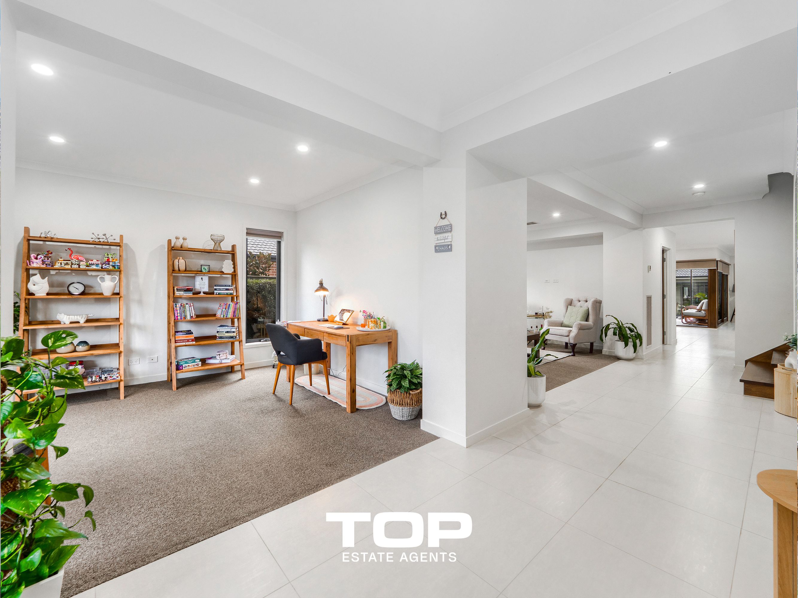 26 Dolomite Boulevard, Clyde North - Thumbnail 4