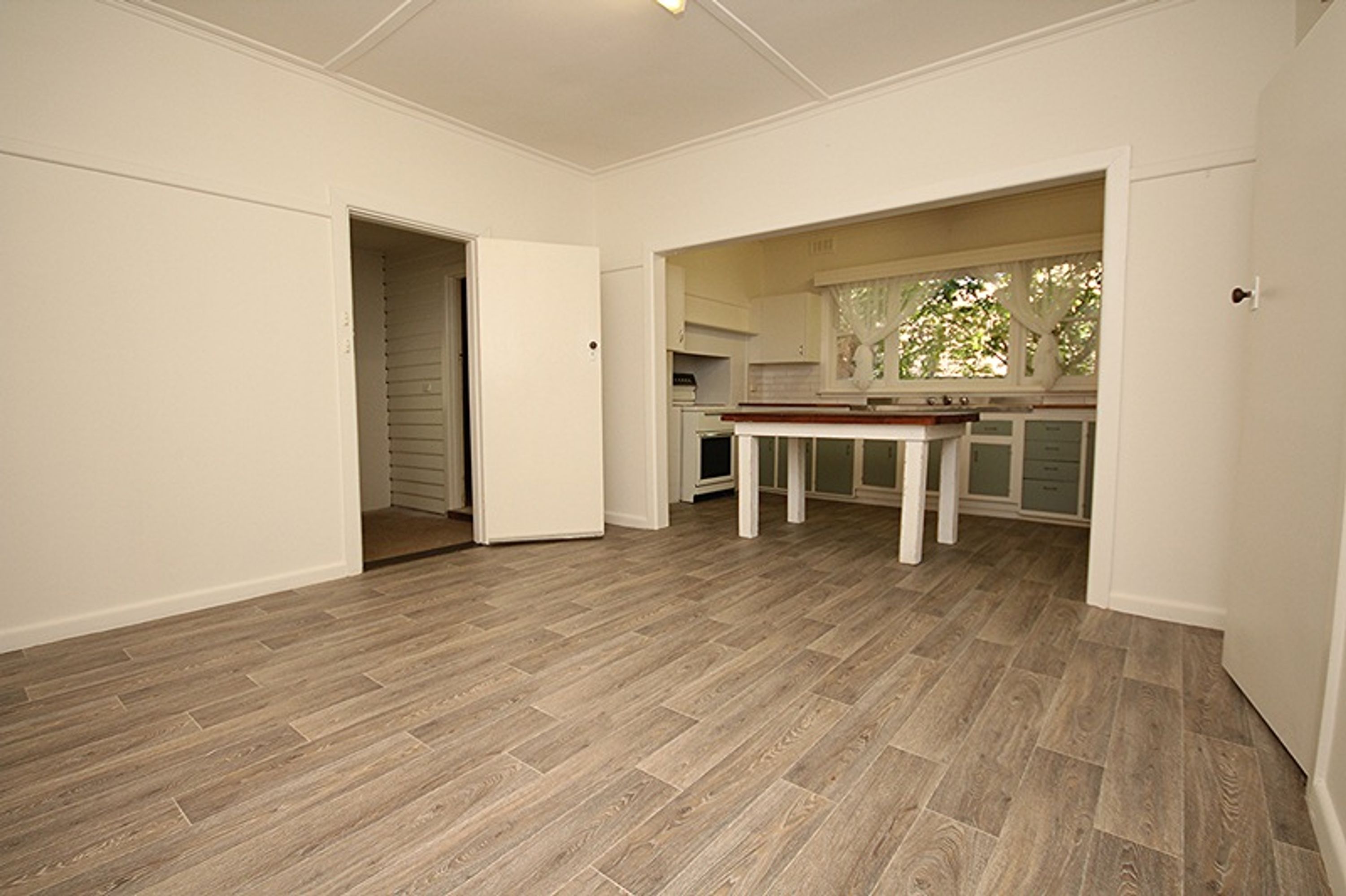 13 Cecil Street, Horsham VIC 3400, Horsham - Thumbnail 5
